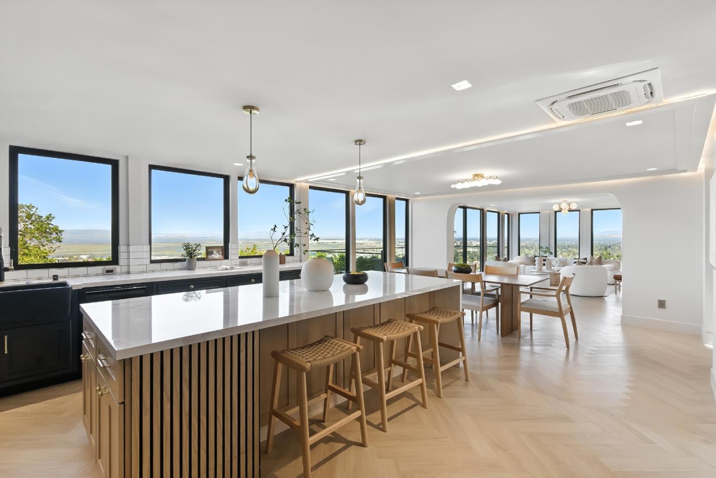 Detail Gallery Image 20 of 52 For 490 Shelford Ave, San Carlos,  CA 94070 - 4 Beds | 3/1 Baths