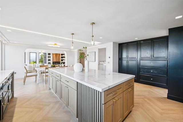 Detail Gallery Image 23 of 52 For 490 Shelford Ave, San Carlos,  CA 94070 - 4 Beds | 3/1 Baths