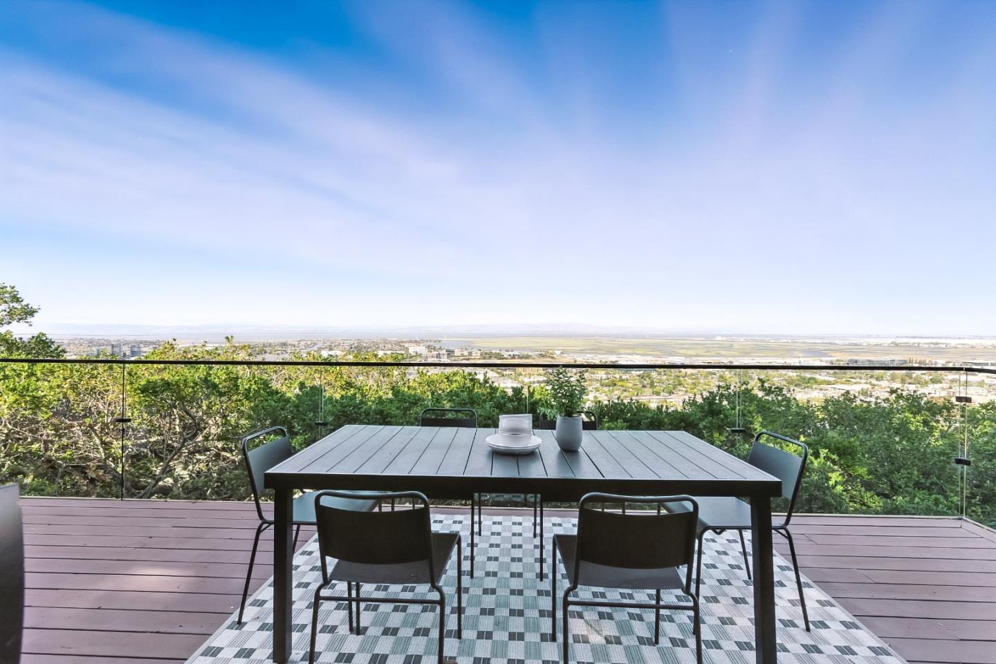 Detail Gallery Image 3 of 52 For 490 Shelford Ave, San Carlos,  CA 94070 - 4 Beds | 3/1 Baths