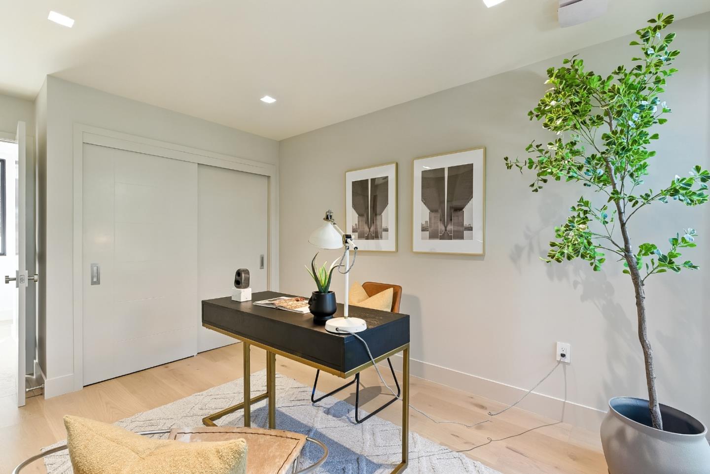 Detail Gallery Image 39 of 52 For 490 Shelford Ave, San Carlos,  CA 94070 - 4 Beds | 3/1 Baths