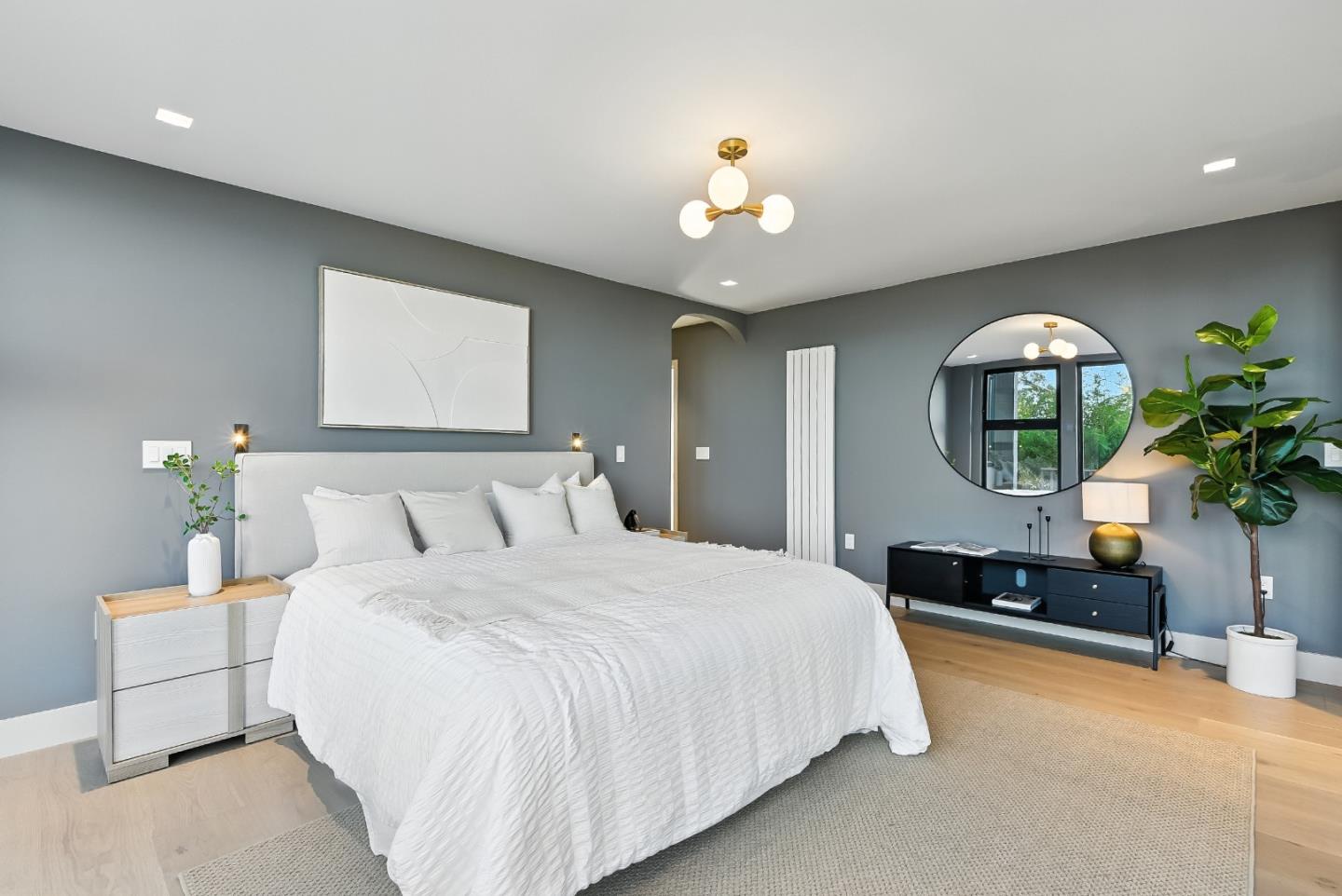 Detail Gallery Image 42 of 52 For 490 Shelford Ave, San Carlos,  CA 94070 - 4 Beds | 3/1 Baths