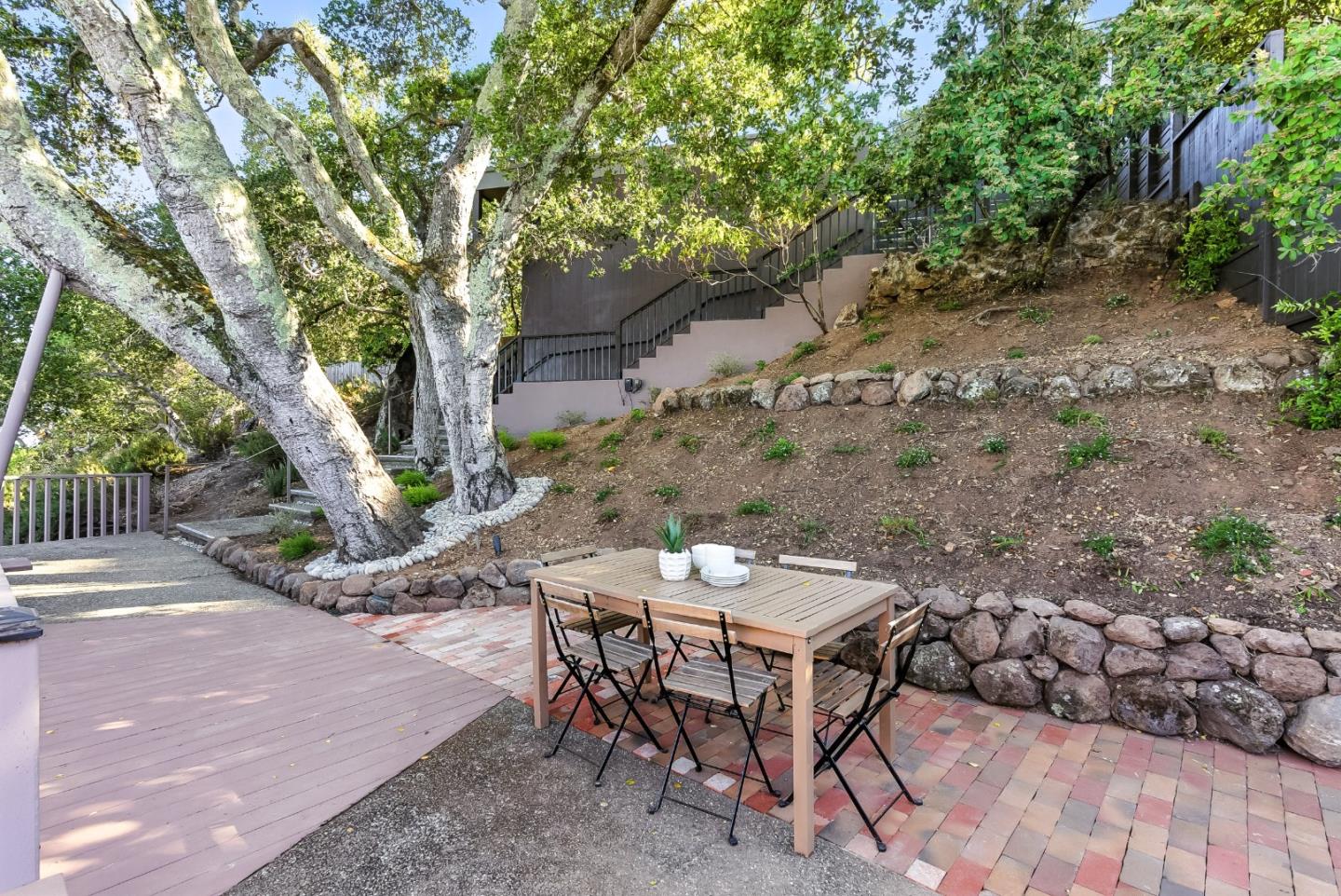 Detail Gallery Image 48 of 52 For 490 Shelford Ave, San Carlos,  CA 94070 - 4 Beds | 3/1 Baths