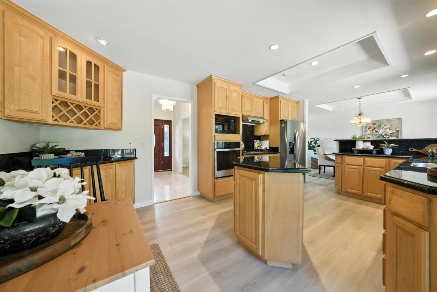 Detail Gallery Image 22 of 84 For 5529 Feather Ct, Castro Valley,  CA 94552 - 4 Beds | 2/1 Baths