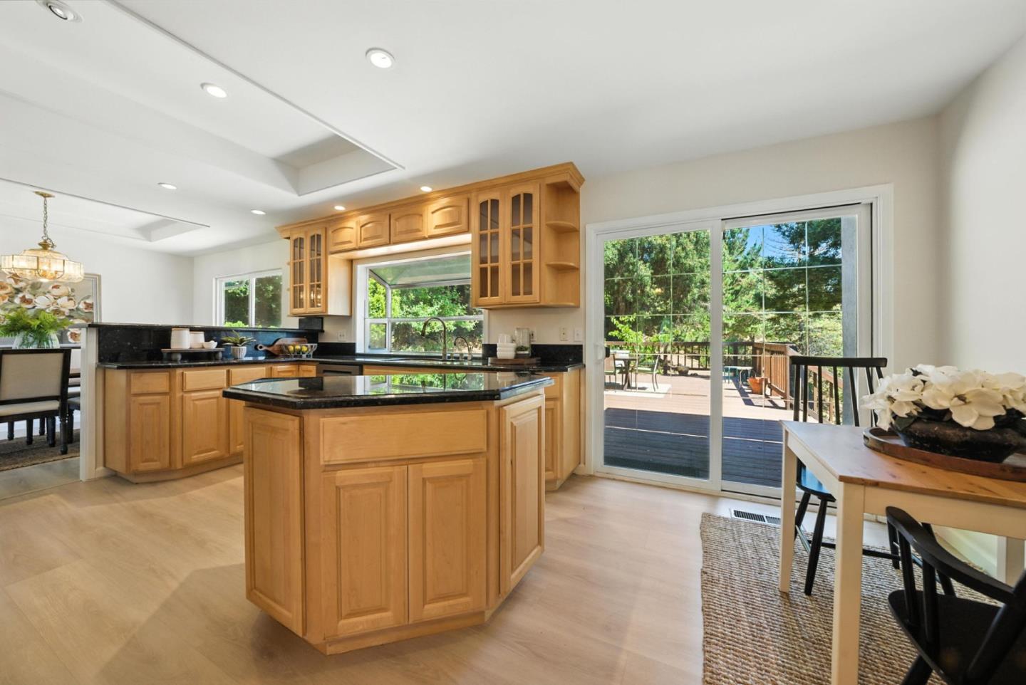 Detail Gallery Image 23 of 84 For 5529 Feather Ct, Castro Valley,  CA 94552 - 4 Beds | 2/1 Baths