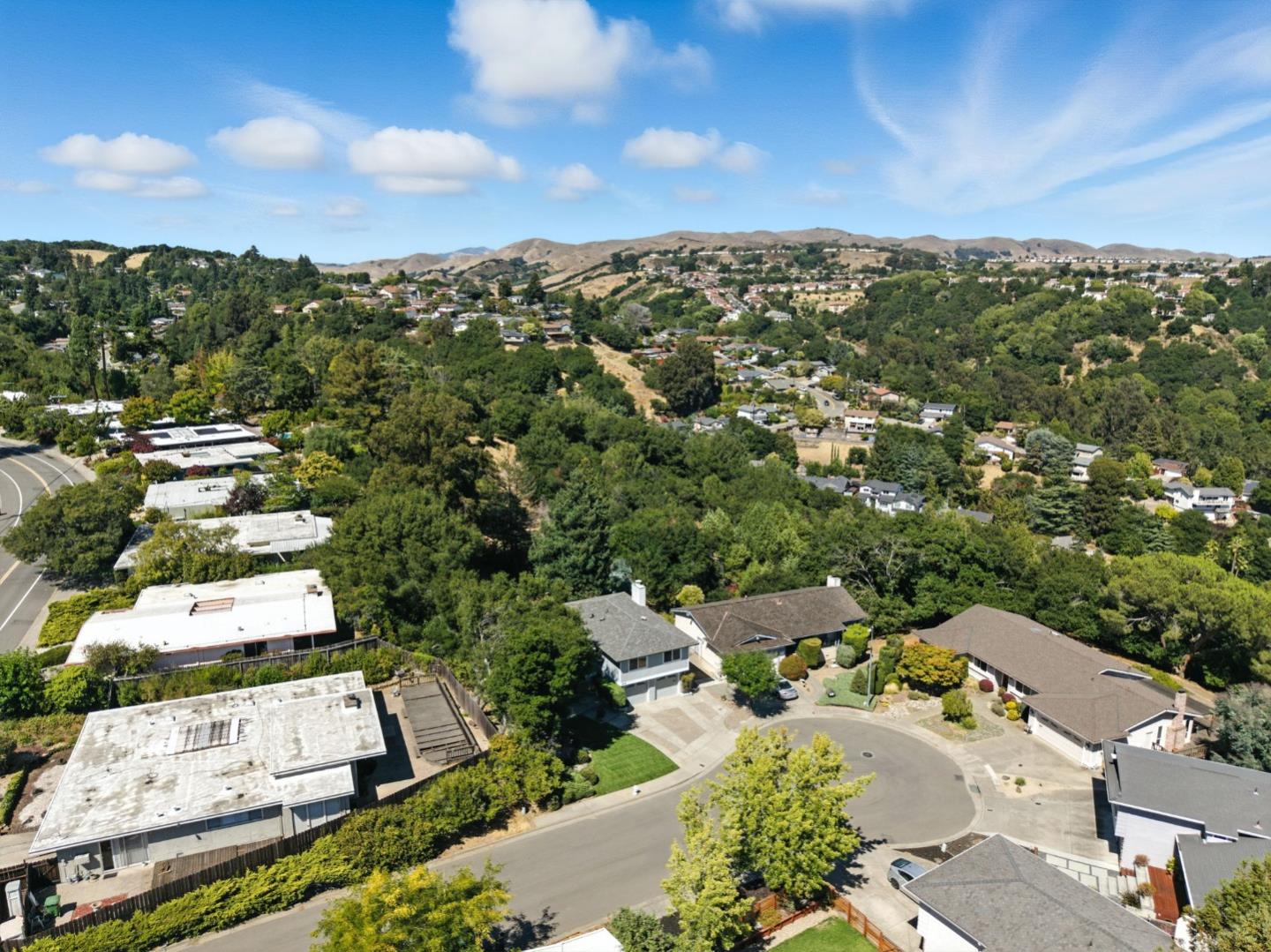 Detail Gallery Image 70 of 84 For 5529 Feather Ct, Castro Valley,  CA 94552 - 4 Beds | 2/1 Baths