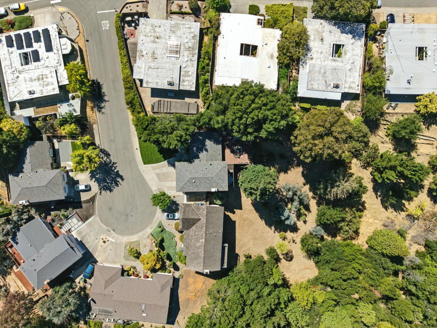 Detail Gallery Image 78 of 84 For 5529 Feather Ct, Castro Valley,  CA 94552 - 4 Beds | 2/1 Baths