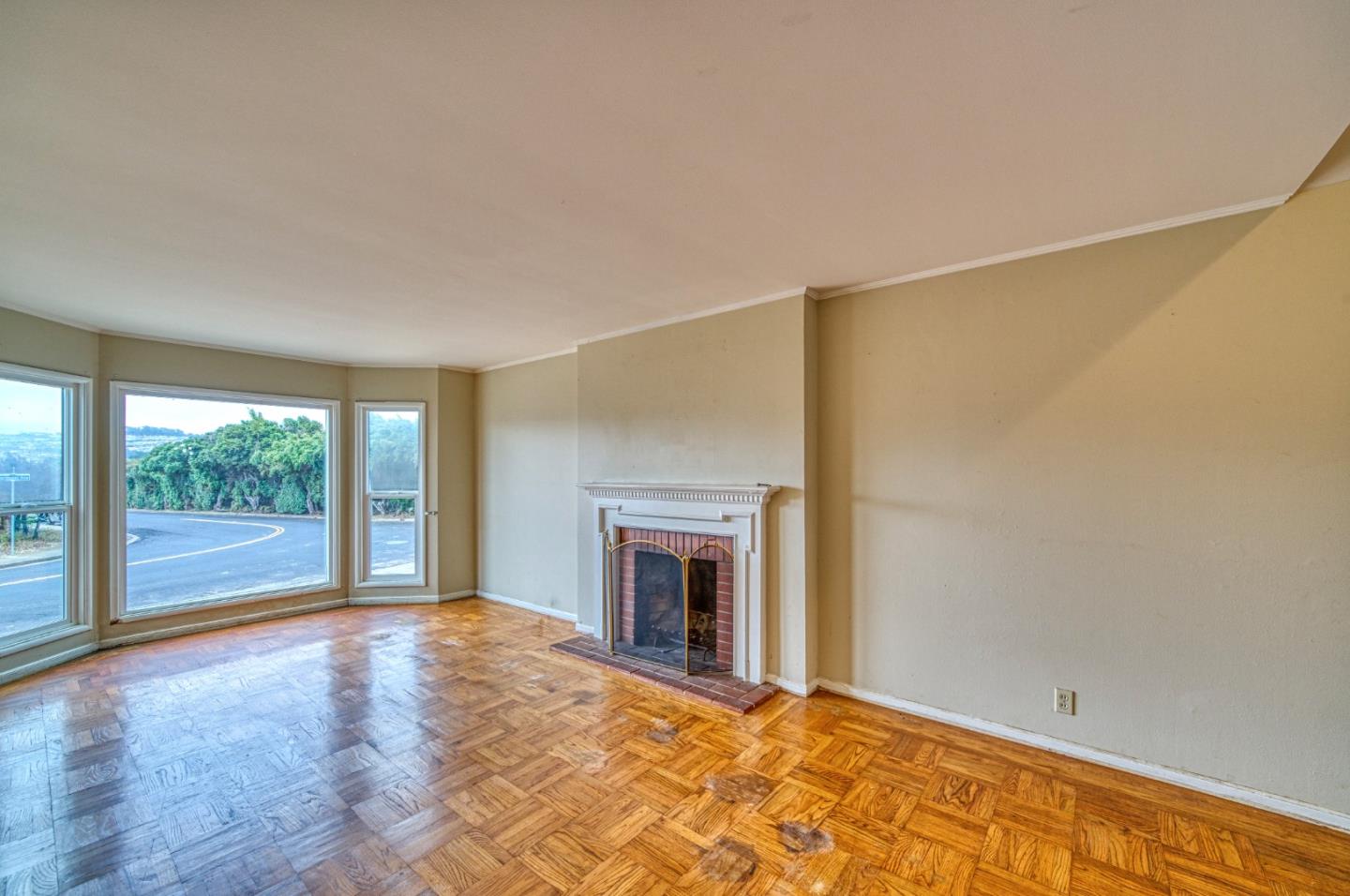 Detail Gallery Image 10 of 32 For 396 Northgate Ave, Daly City,  CA 94015 - 2 Beds | 1 Baths
