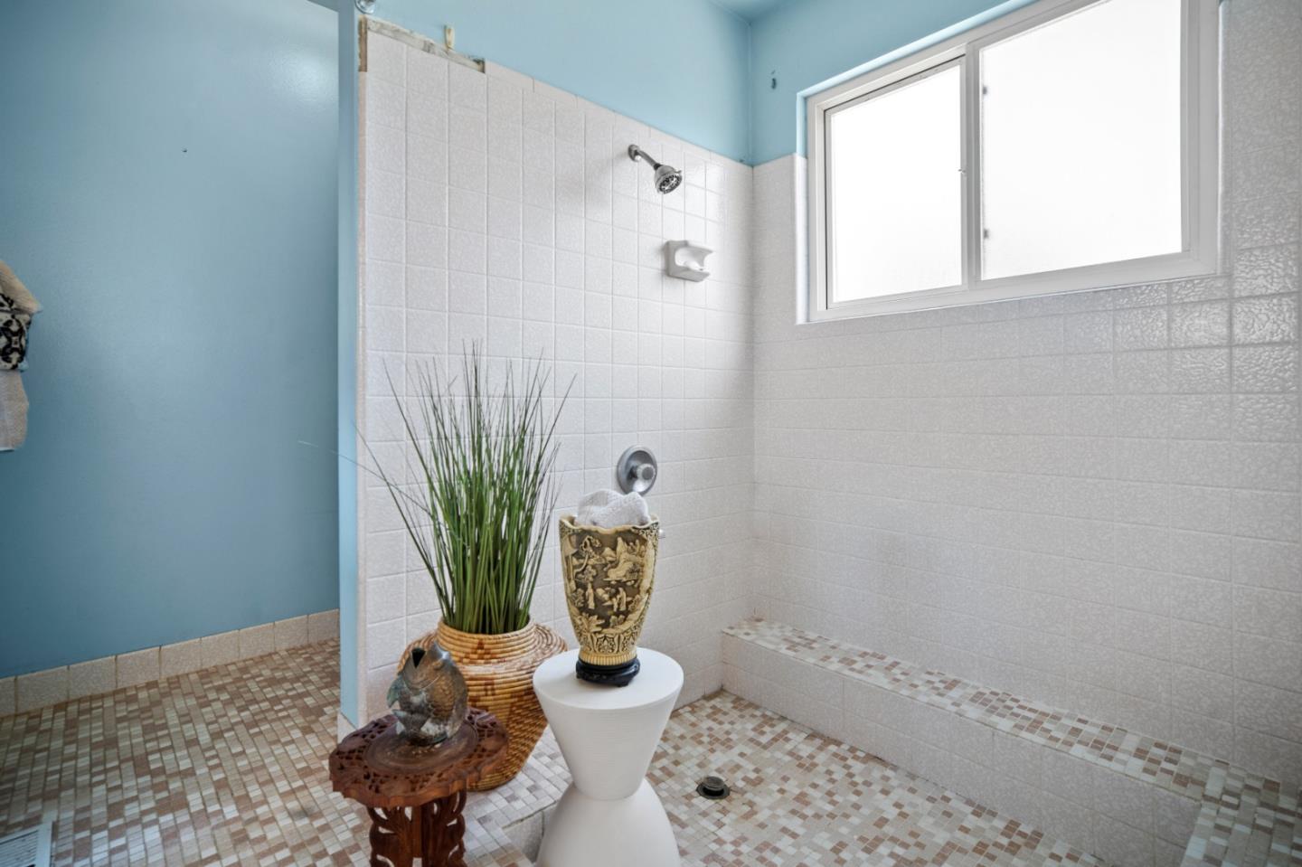 Detail Gallery Image 27 of 34 For 9495 S Century Oak Rd, Salinas,  CA 93907 - 3 Beds | 2 Baths