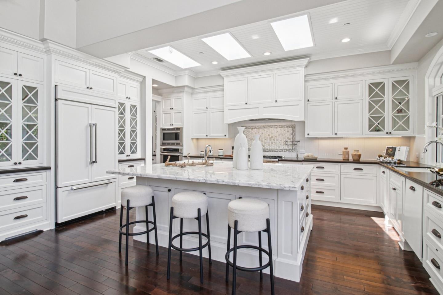 Detail Gallery Image 17 of 81 For 667 Jay St, Los Altos,  CA 94022 - 6 Beds | 5/1 Baths