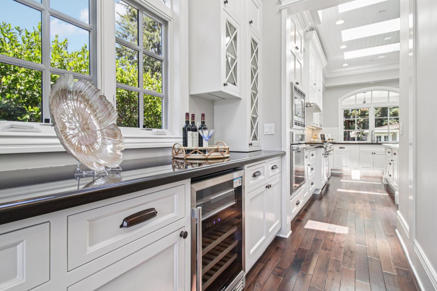 Detail Gallery Image 20 of 81 For 667 Jay St, Los Altos,  CA 94022 - 6 Beds | 5/1 Baths