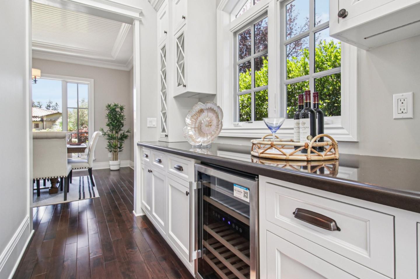 Detail Gallery Image 21 of 81 For 667 Jay St, Los Altos,  CA 94022 - 6 Beds | 5/1 Baths