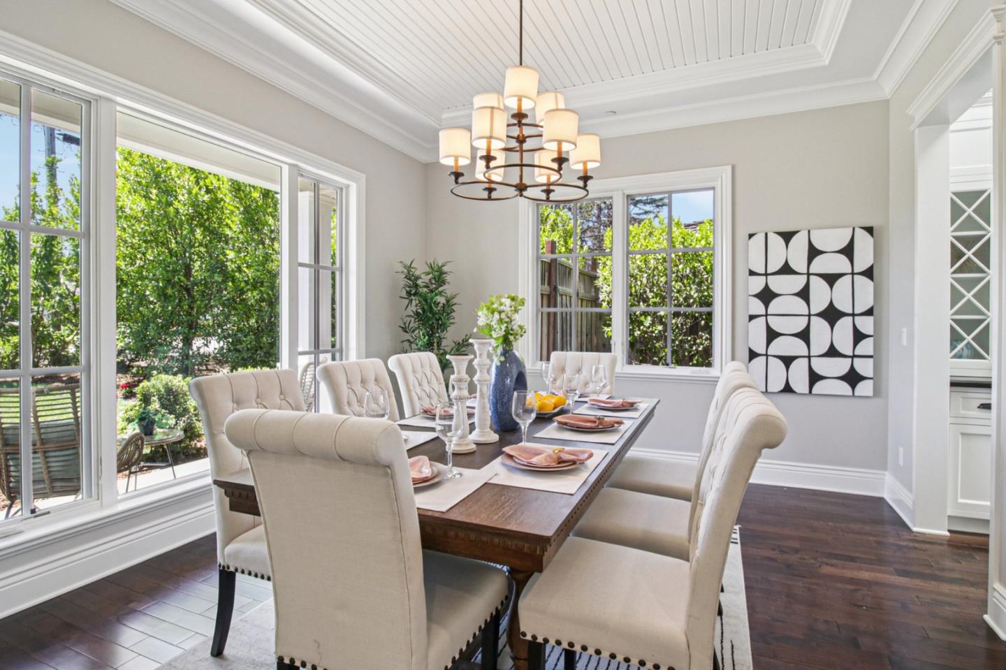 Detail Gallery Image 22 of 81 For 667 Jay St, Los Altos,  CA 94022 - 6 Beds | 5/1 Baths