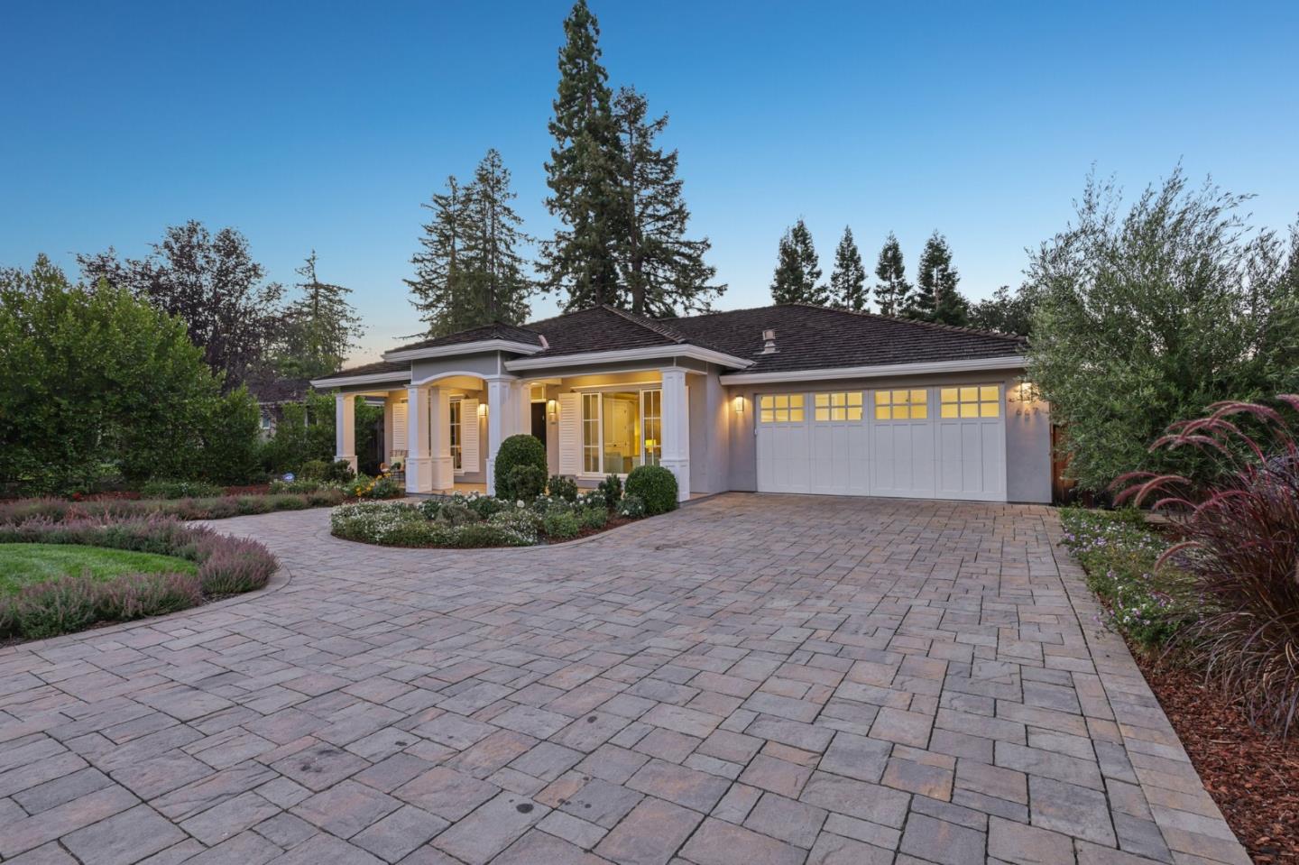 Detail Gallery Image 4 of 81 For 667 Jay St, Los Altos,  CA 94022 - 6 Beds | 5/1 Baths