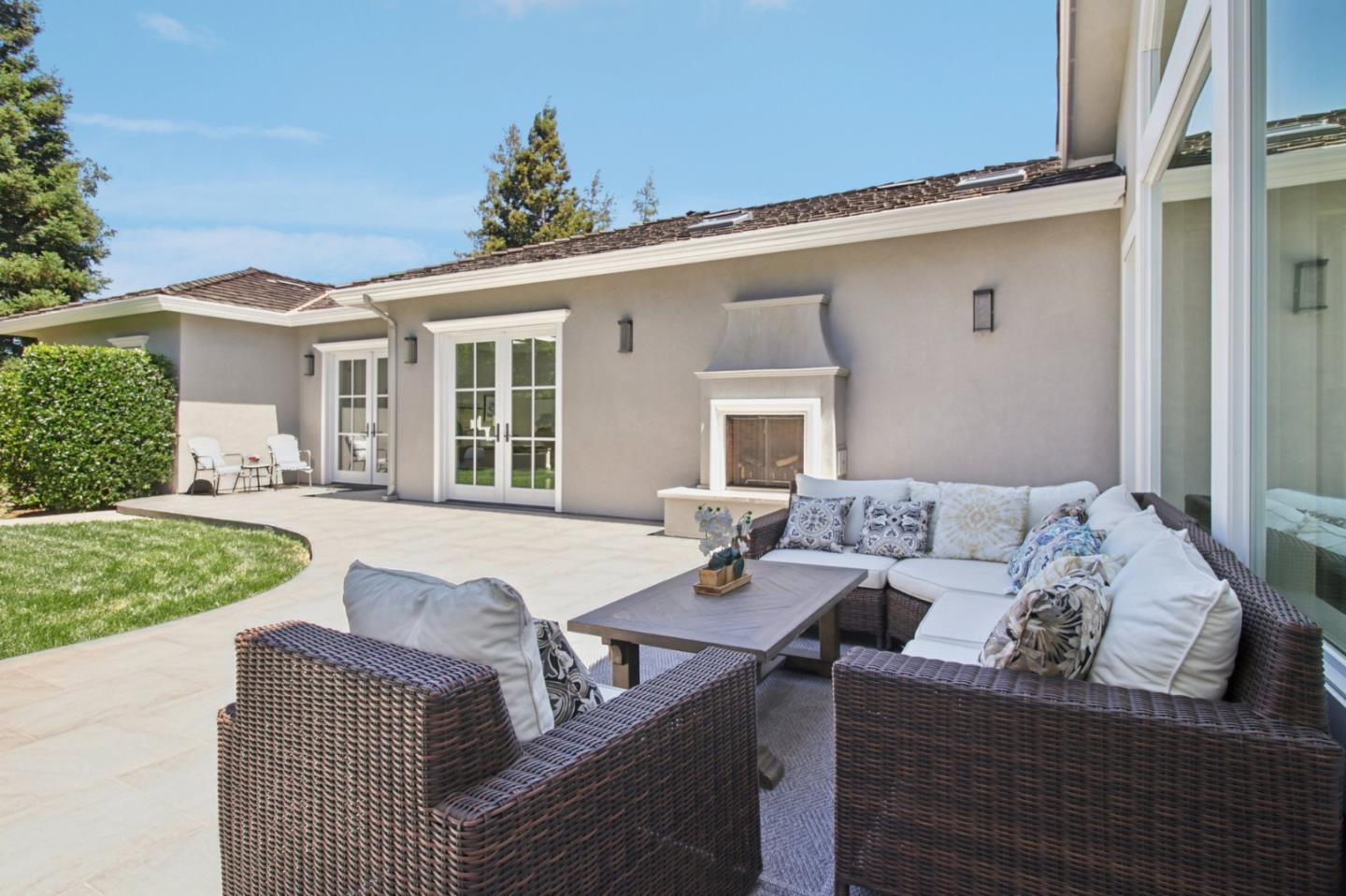 Detail Gallery Image 67 of 81 For 667 Jay St, Los Altos,  CA 94022 - 6 Beds | 5/1 Baths