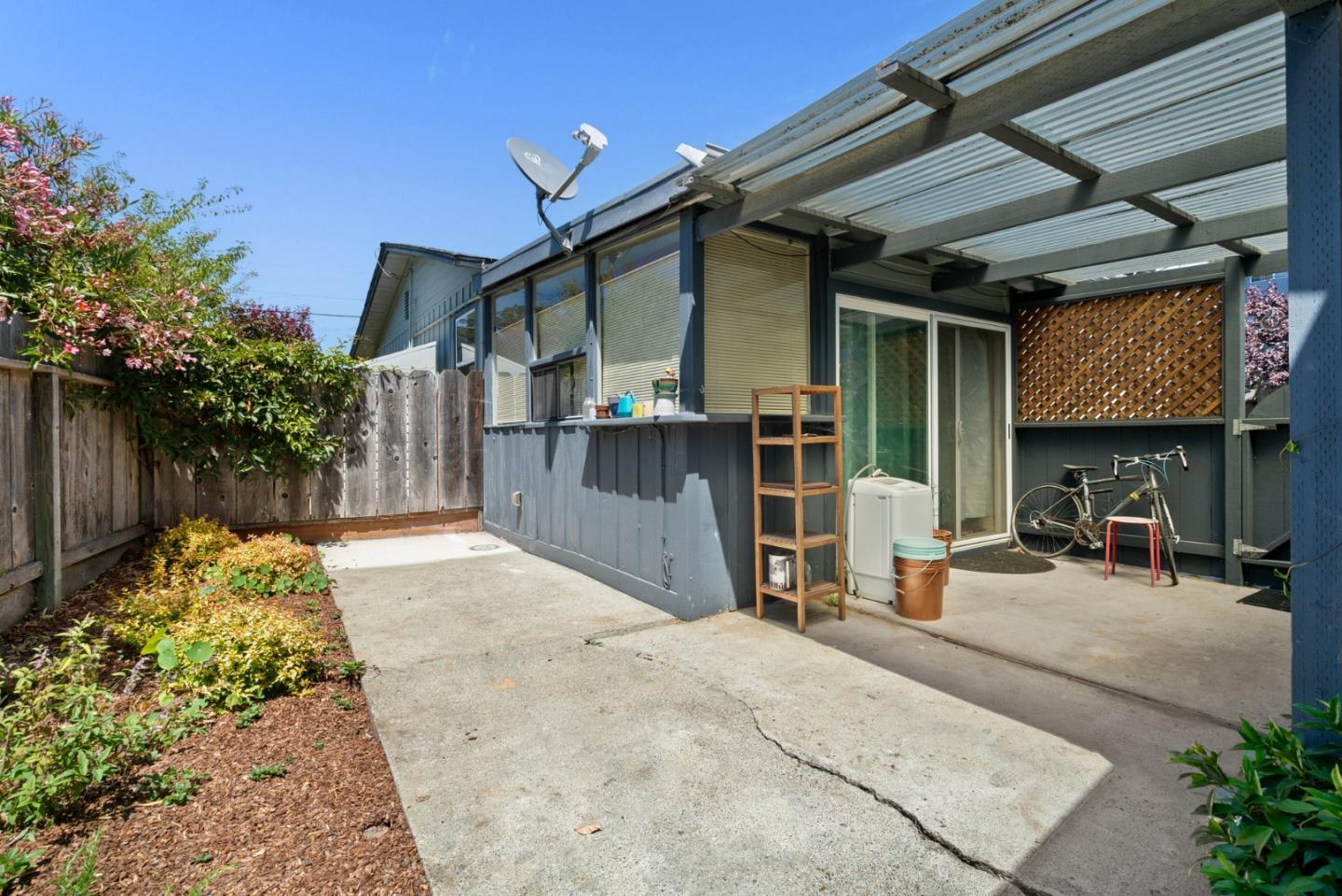 Merrill, Santa Cruz, CA, 95062