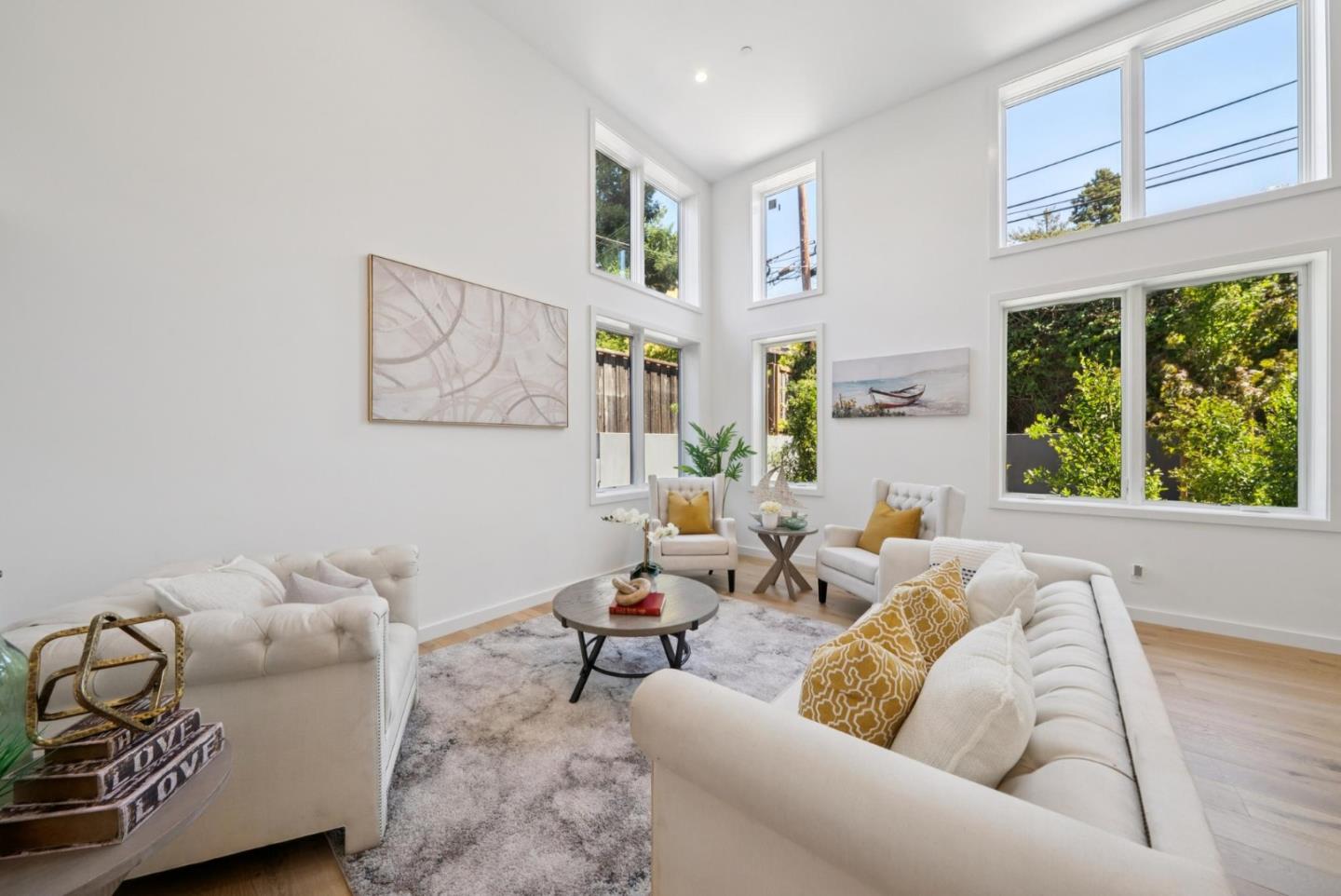 Detail Gallery Image 15 of 47 For 1433 Floribunda Ave #1,  Burlingame,  CA 94010 - 2 Beds | 2 Baths