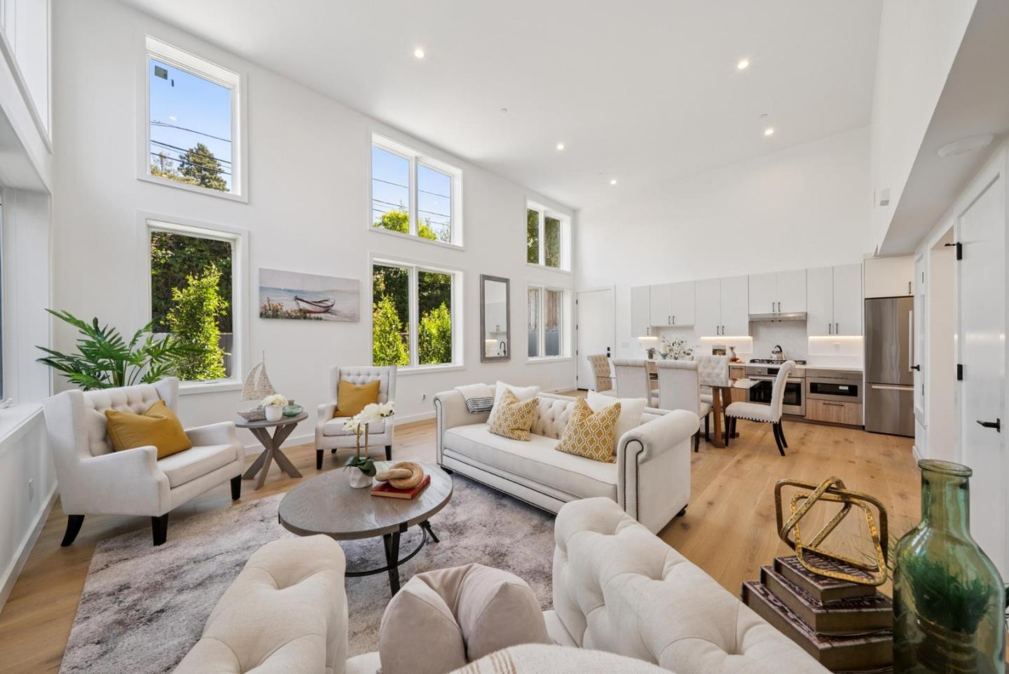 Detail Gallery Image 16 of 47 For 1433 Floribunda Ave #1,  Burlingame,  CA 94010 - 2 Beds | 2 Baths