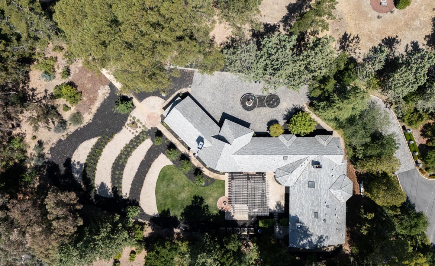 Detail Gallery Image 41 of 42 For 12950 Alta Tierra Rd, Los Altos Hills,  CA 94022 - 3 Beds | 3/1 Baths