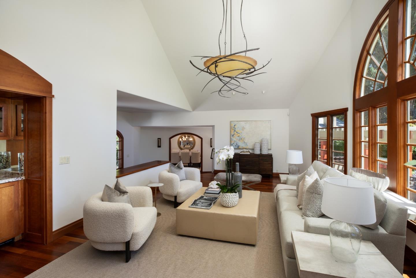 Detail Gallery Image 5 of 42 For 12950 Alta Tierra Rd, Los Altos Hills,  CA 94022 - 3 Beds | 3/1 Baths