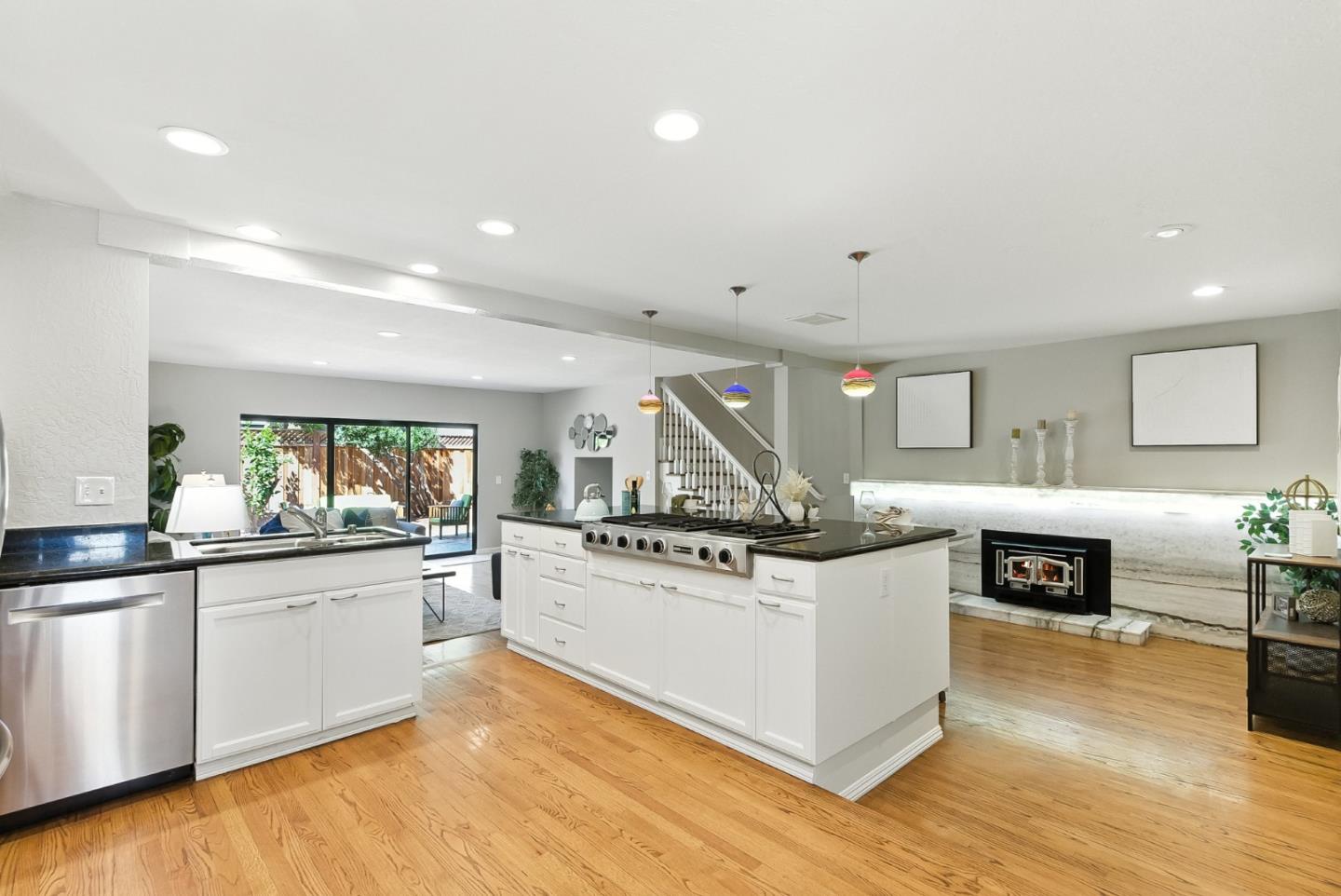 Detail Gallery Image 24 of 52 For 4189 Glenmont Dr, San Jose,  CA 95136 - 4 Beds | 3 Baths
