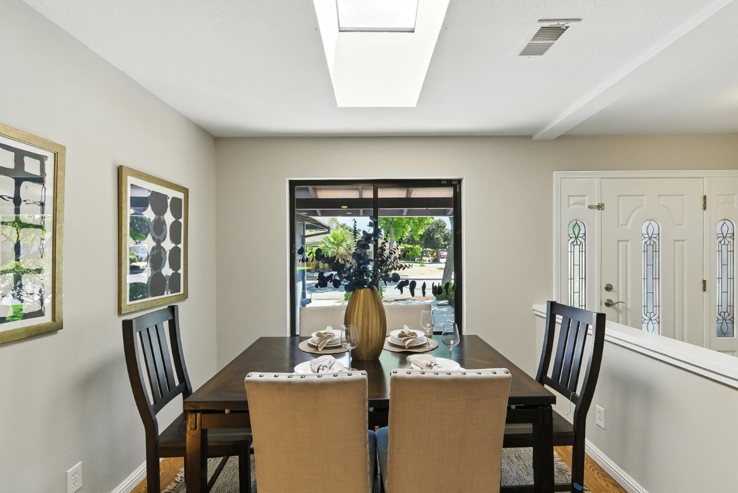 Detail Gallery Image 7 of 52 For 4189 Glenmont Dr, San Jose,  CA 95136 - 4 Beds | 3 Baths