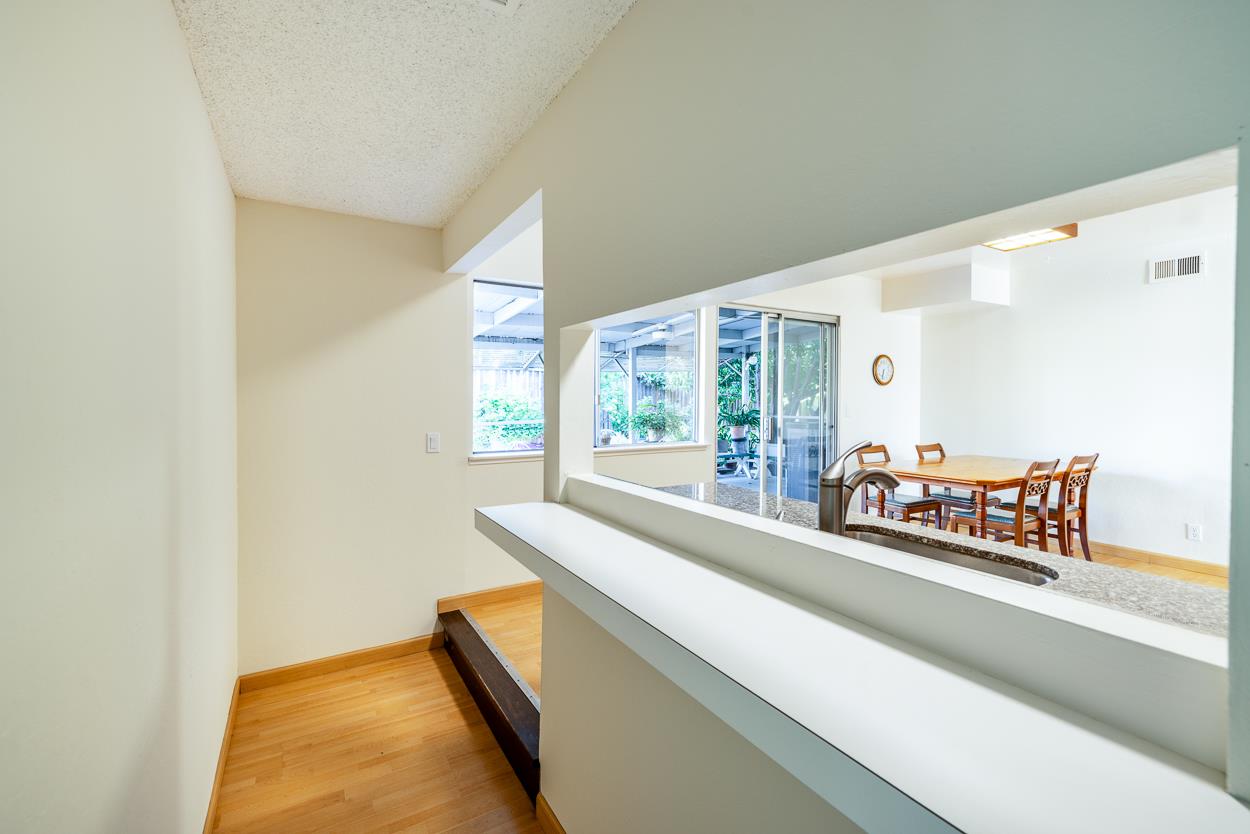 Detail Gallery Image 14 of 23 For 1968 Nutmeg Ct, San Jose,  CA 95131 - 4 Beds | 1 Baths