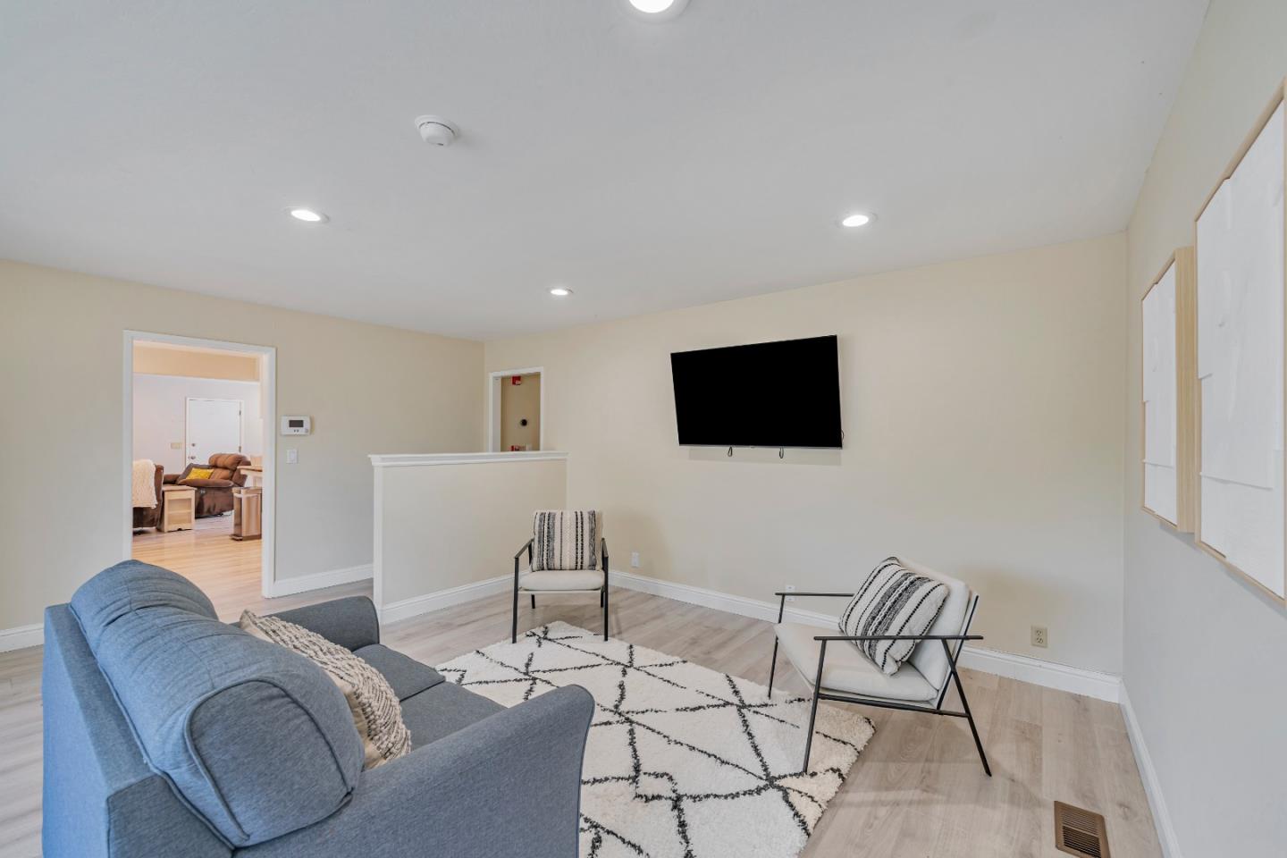 Detail Gallery Image 15 of 32 For 7611 Westwood Dr, Gilroy,  CA 95020 - 3 Beds | 2/1 Baths