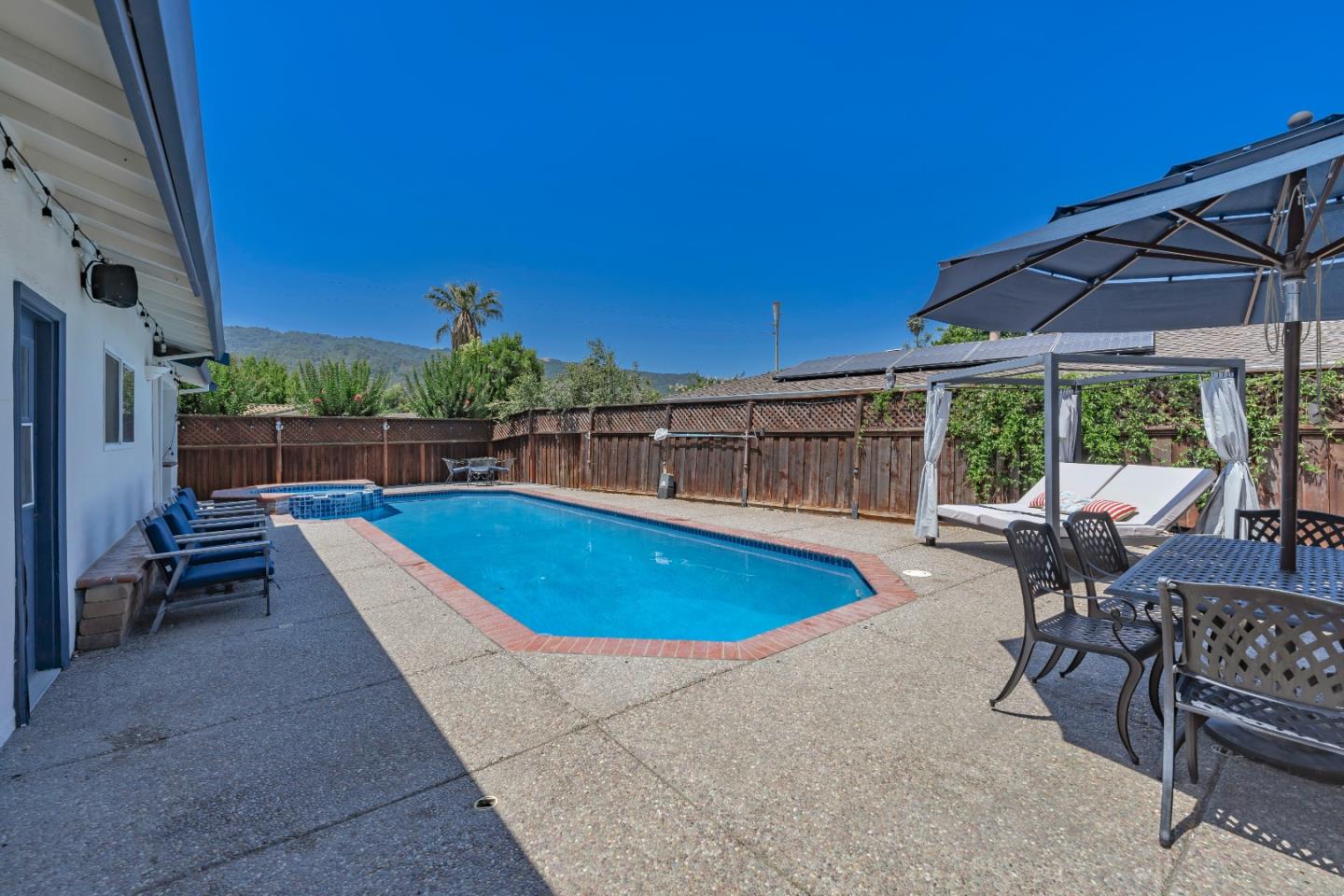 Detail Gallery Image 29 of 32 For 7611 Westwood Dr, Gilroy,  CA 95020 - 3 Beds | 2/1 Baths