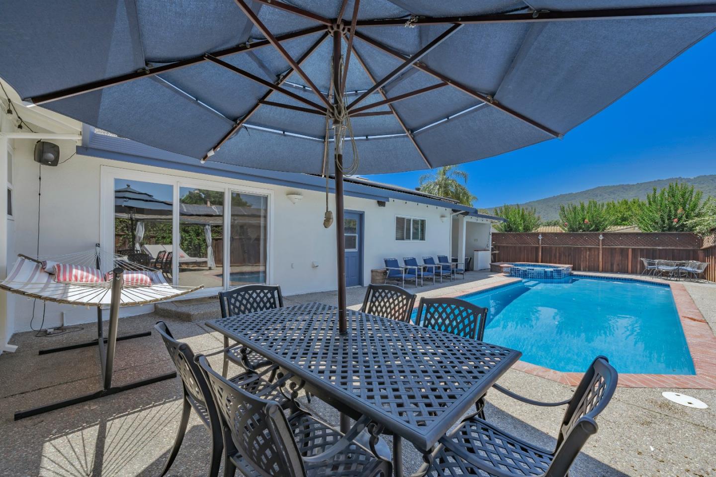 Detail Gallery Image 31 of 32 For 7611 Westwood Dr, Gilroy,  CA 95020 - 3 Beds | 2/1 Baths