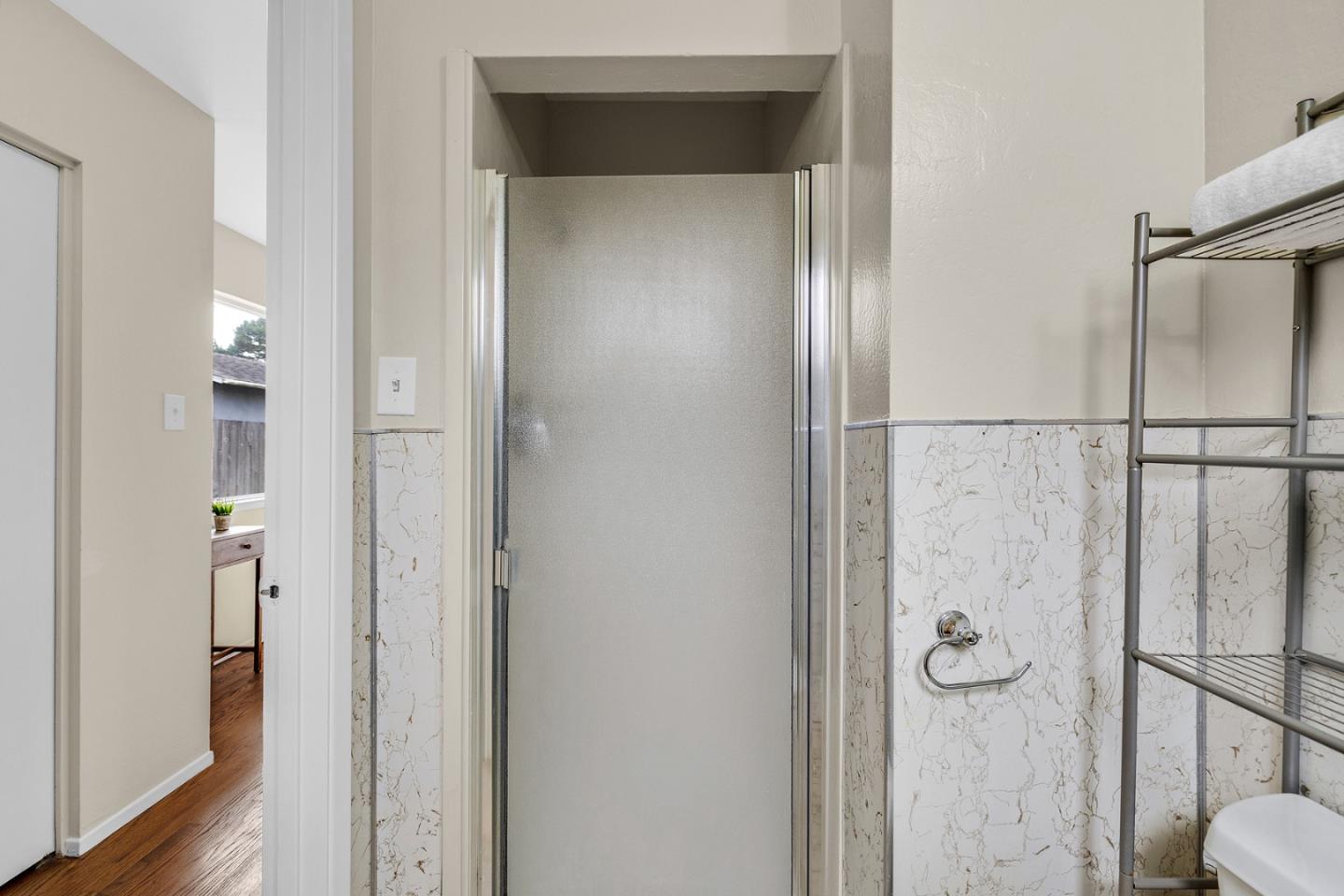 Detail Gallery Image 15 of 25 For 3501 Longview Dr, San Bruno,  CA 94066 - 3 Beds | 2 Baths