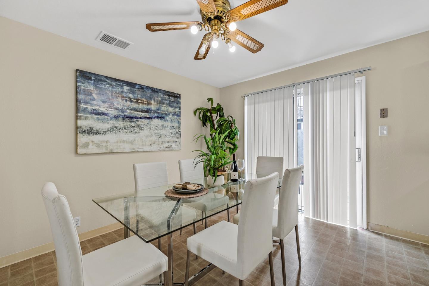 Detail Gallery Image 6 of 25 For 3501 Longview Dr, San Bruno,  CA 94066 - 3 Beds | 2 Baths