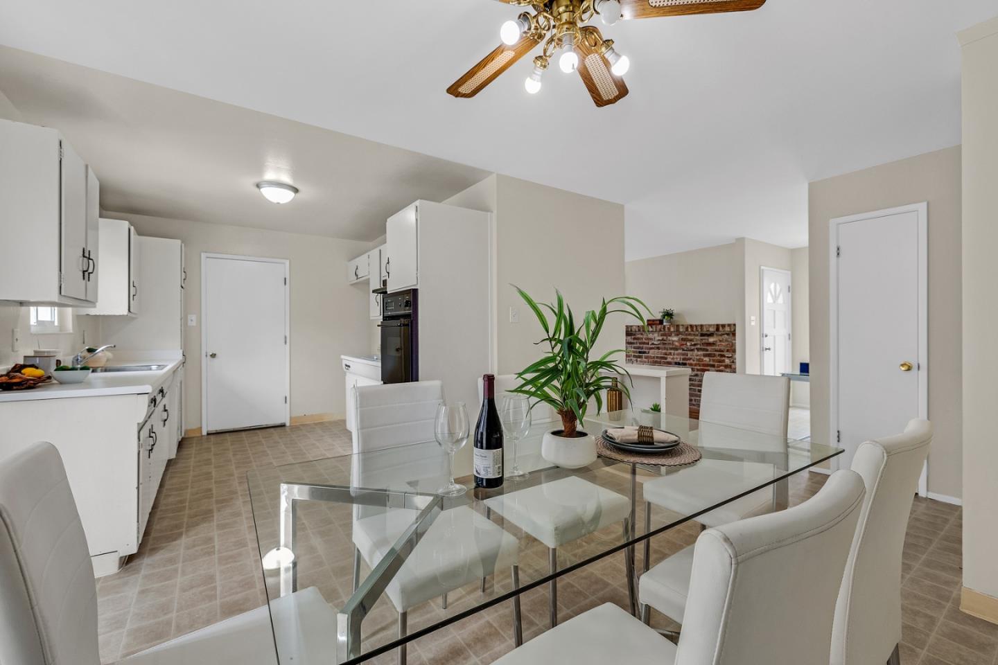 Detail Gallery Image 8 of 25 For 3501 Longview Dr, San Bruno,  CA 94066 - 3 Beds | 2 Baths