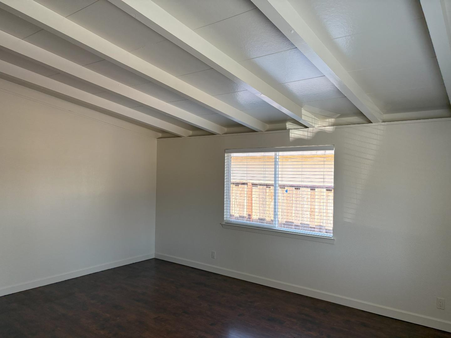 Detail Gallery Image 8 of 10 For 2621 Othello Ave, San Jose,  CA 95122 - 3 Beds | 1/1 Baths