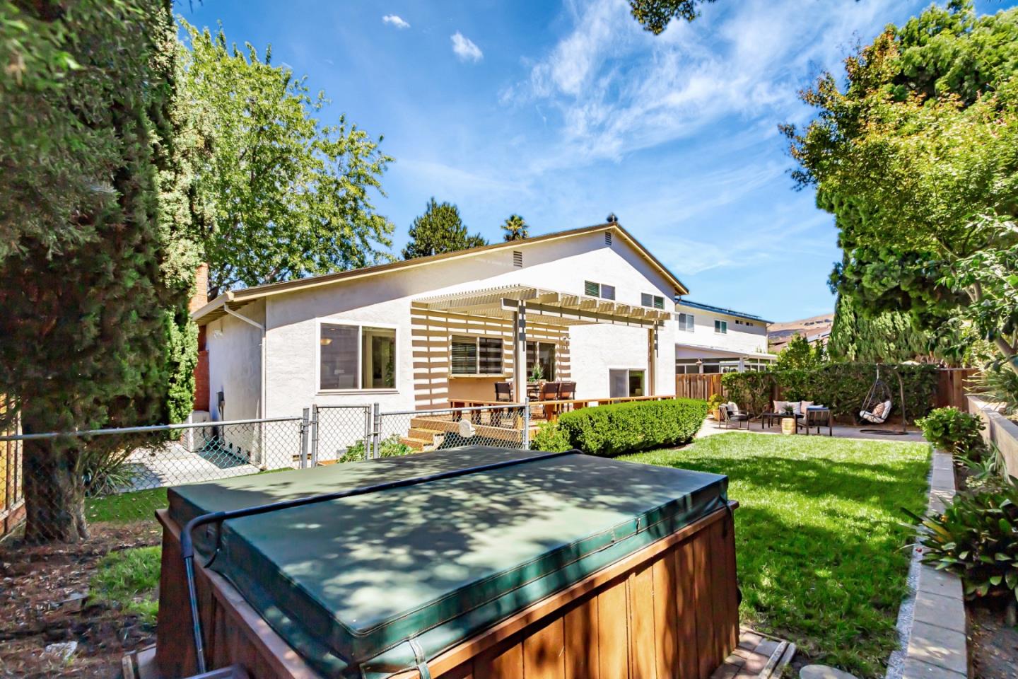 Detail Gallery Image 16 of 43 For 3132 Shriver Dr, San Jose,  CA 95132 - 4 Beds | 2/1 Baths