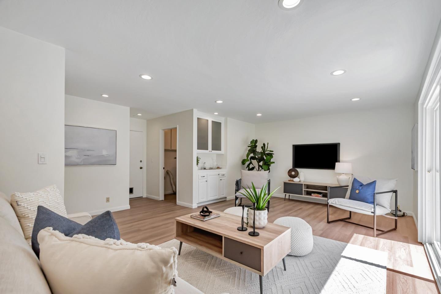 Detail Gallery Image 25 of 43 For 3132 Shriver Dr, San Jose,  CA 95132 - 4 Beds | 2/1 Baths