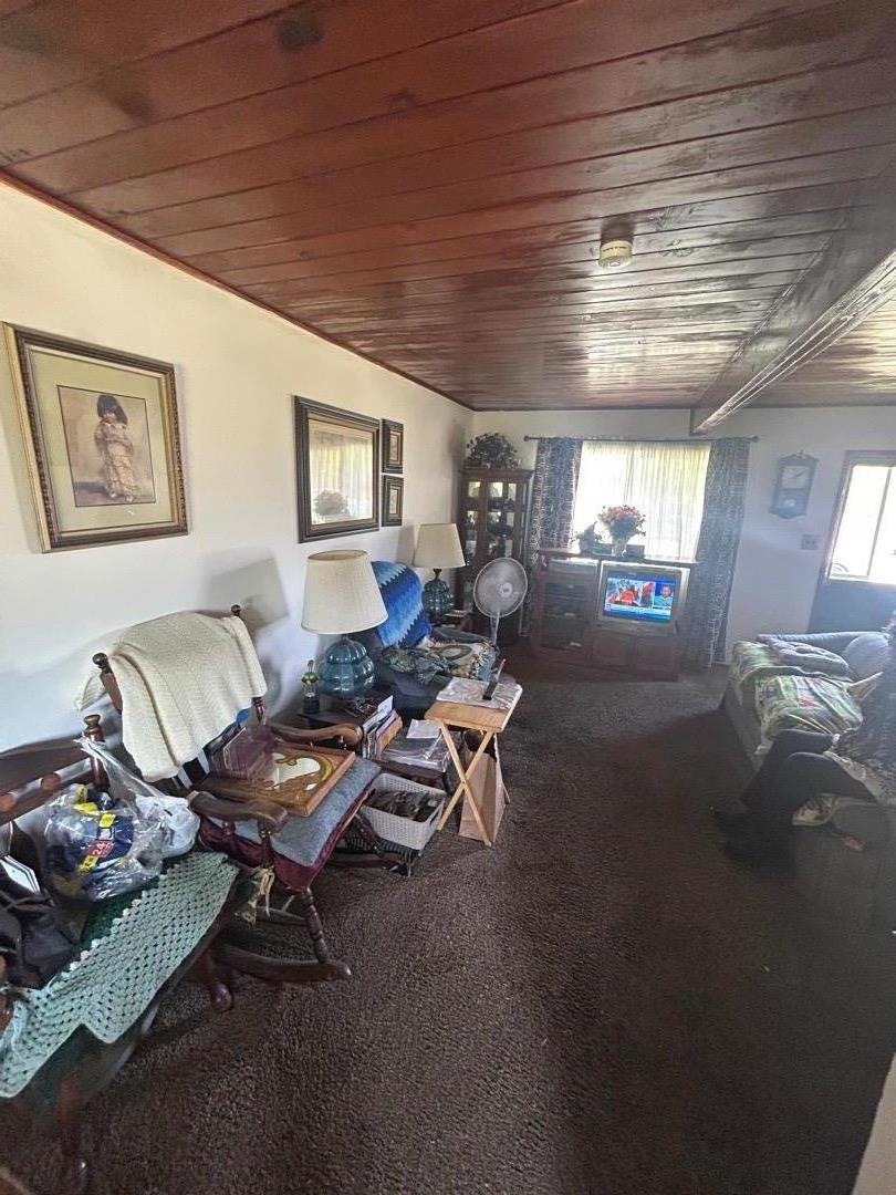 Detail Gallery Image 6 of 13 For 452 Vallejo St, Salinas,  CA 93906 - 3 Beds | 1 Baths