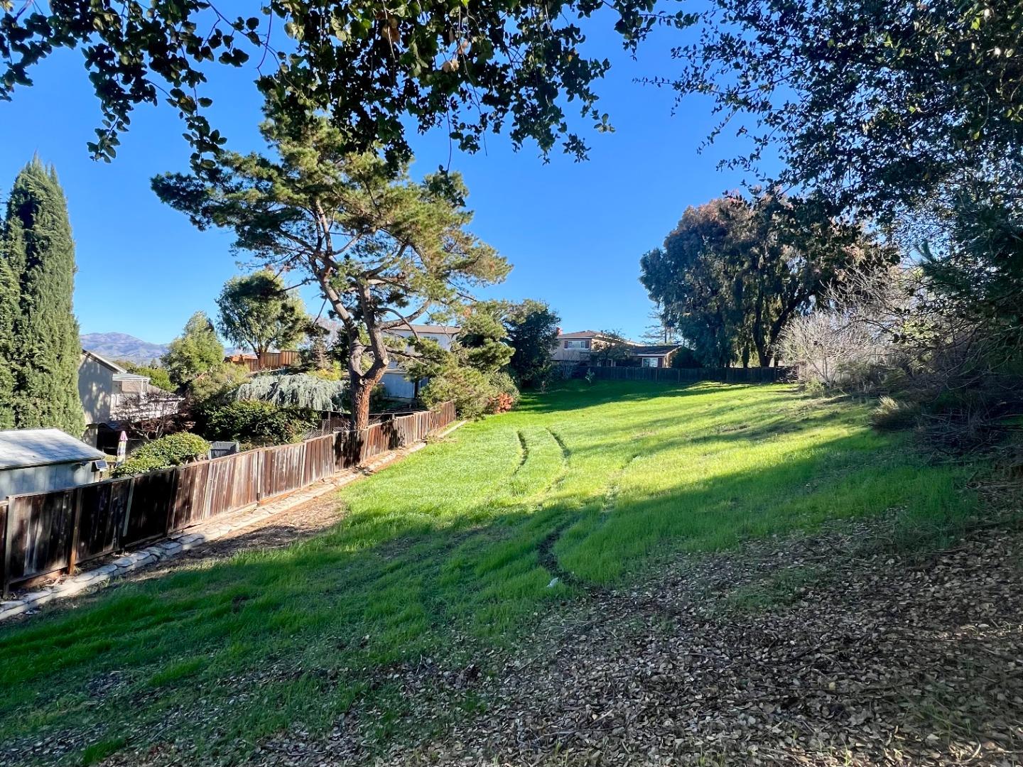 Detail Gallery Image 4 of 15 For 0 Foothill Dr, San Jose,  CA 95123 - – Beds | – Baths