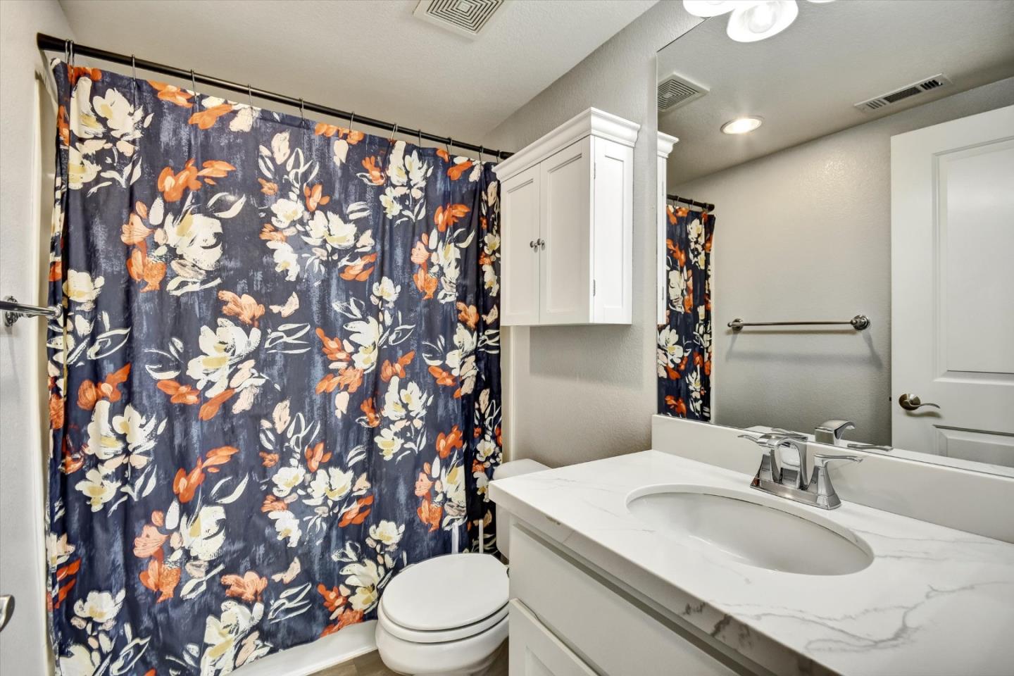 Detail Gallery Image 27 of 43 For 2043 Sonador, San Jose,  CA 95128 - 2 Beds | 2/1 Baths