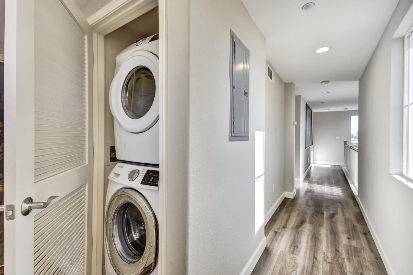 Detail Gallery Image 28 of 43 For 2043 Sonador, San Jose,  CA 95128 - 2 Beds | 2/1 Baths