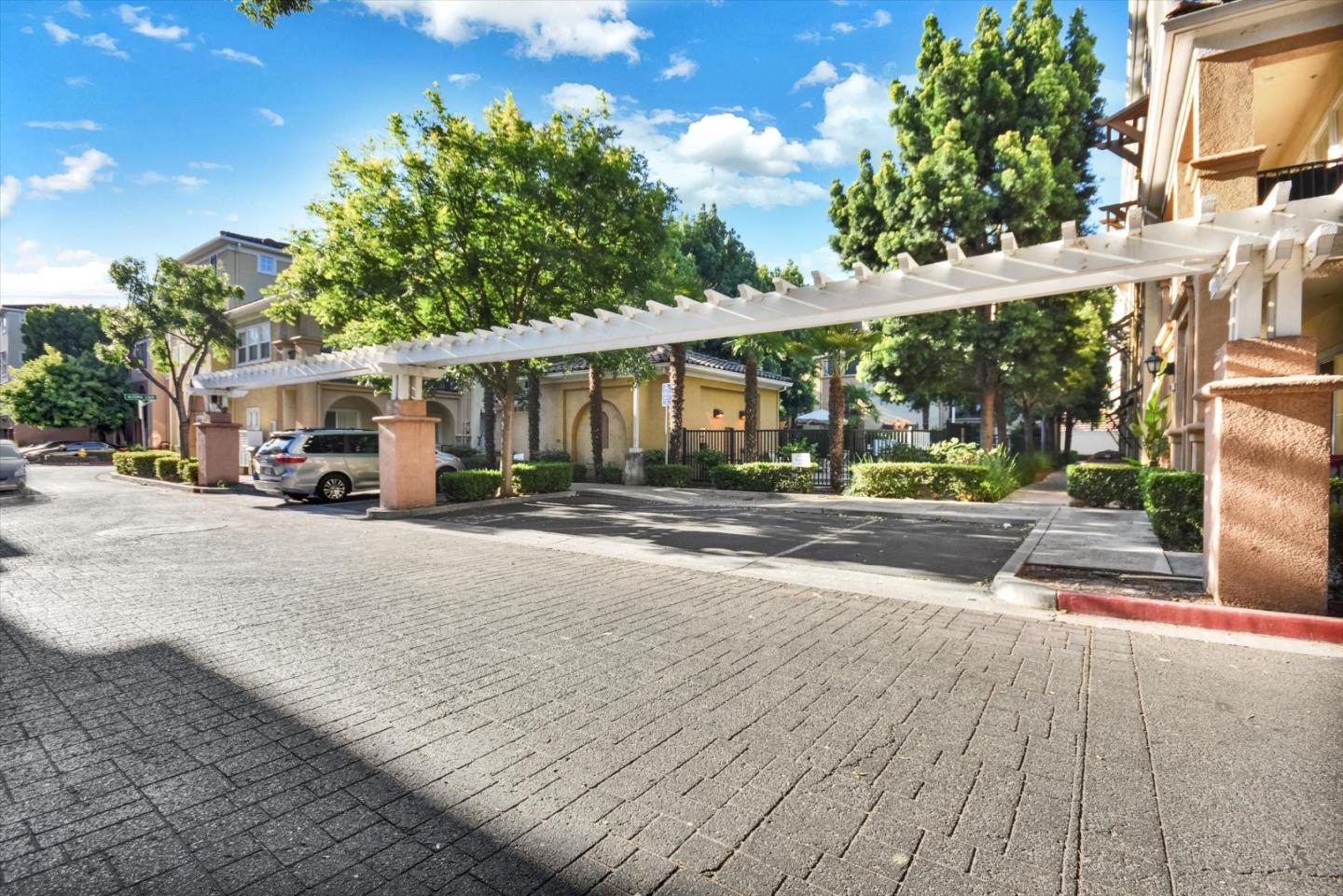 Detail Gallery Image 43 of 43 For 2043 Sonador, San Jose,  CA 95128 - 2 Beds | 2/1 Baths