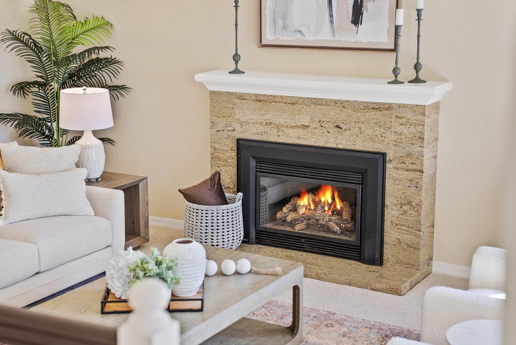 Detail Gallery Image 12 of 66 For 126 via Novella, Aptos,  CA 95003 - 4 Beds | 2/1 Baths
