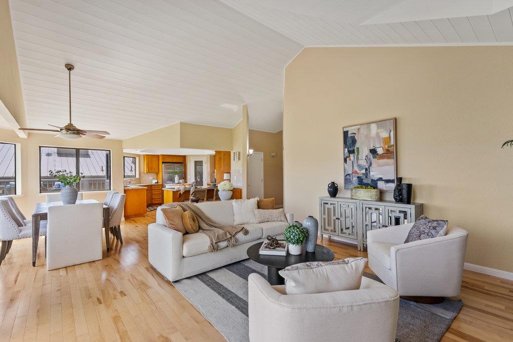 Detail Gallery Image 22 of 66 For 126 via Novella, Aptos,  CA 95003 - 4 Beds | 2/1 Baths