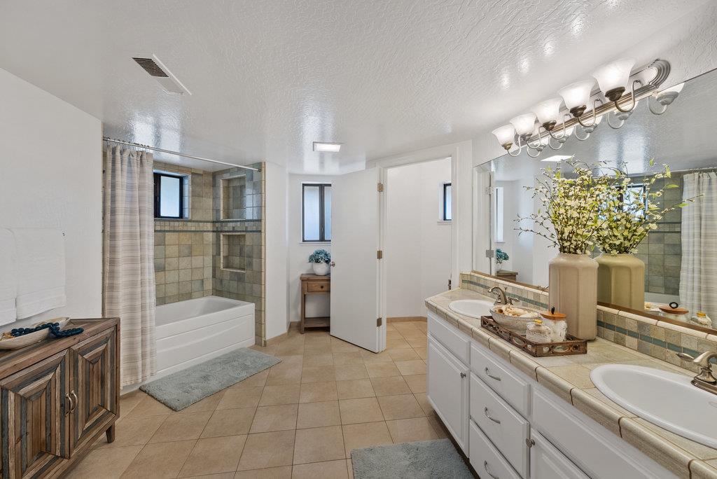 Detail Gallery Image 54 of 66 For 126 via Novella, Aptos,  CA 95003 - 4 Beds | 2/1 Baths