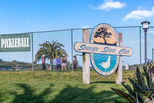 Detail Gallery Image 60 of 66 For 126 via Novella, Aptos,  CA 95003 - 4 Beds | 2/1 Baths