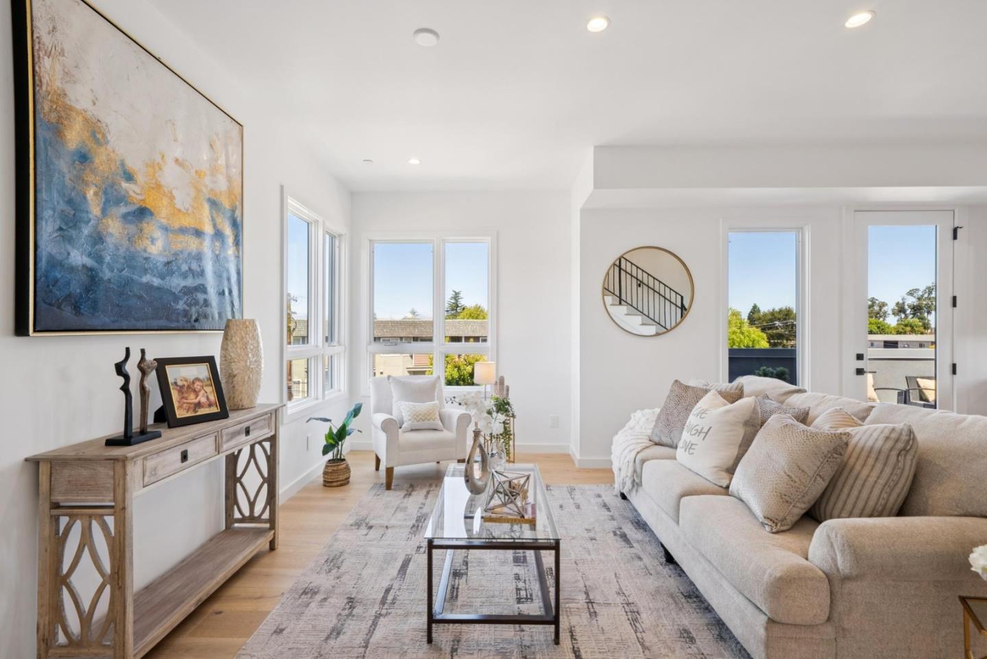 Detail Gallery Image 12 of 55 For 1433 Floribunda Ave #2,  Burlingame,  CA 94010 - 2 Beds | 2/1 Baths