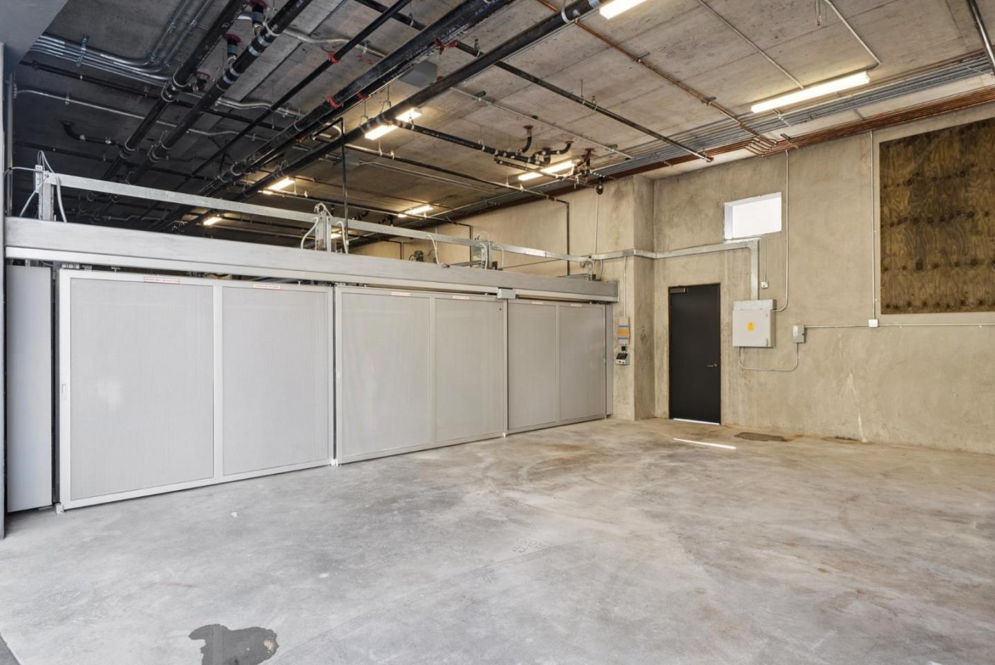 Detail Gallery Image 49 of 55 For 1433 Floribunda Ave #2,  Burlingame,  CA 94010 - 2 Beds | 2/1 Baths