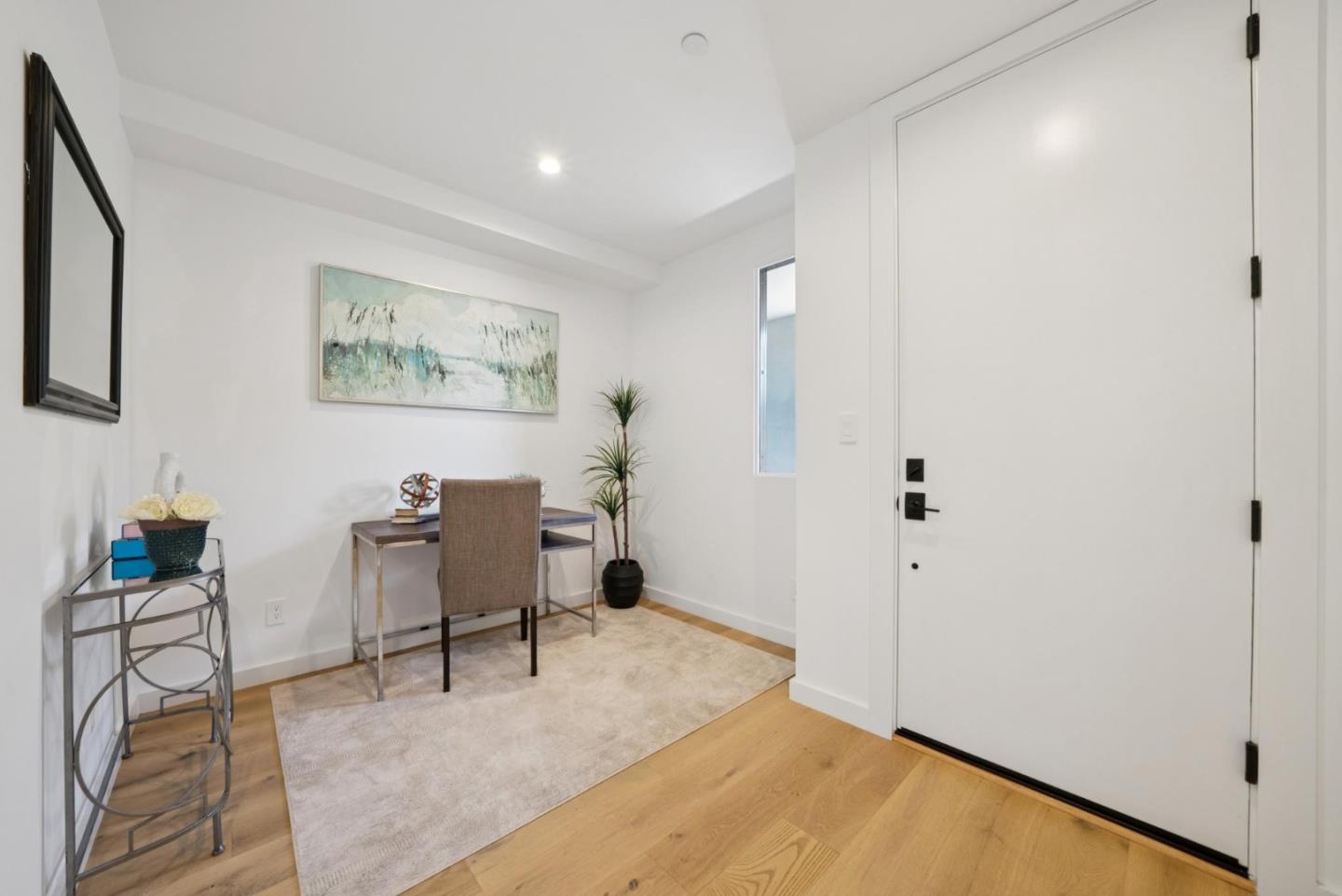 Detail Gallery Image 5 of 55 For 1433 Floribunda Ave #2,  Burlingame,  CA 94010 - 2 Beds | 2/1 Baths