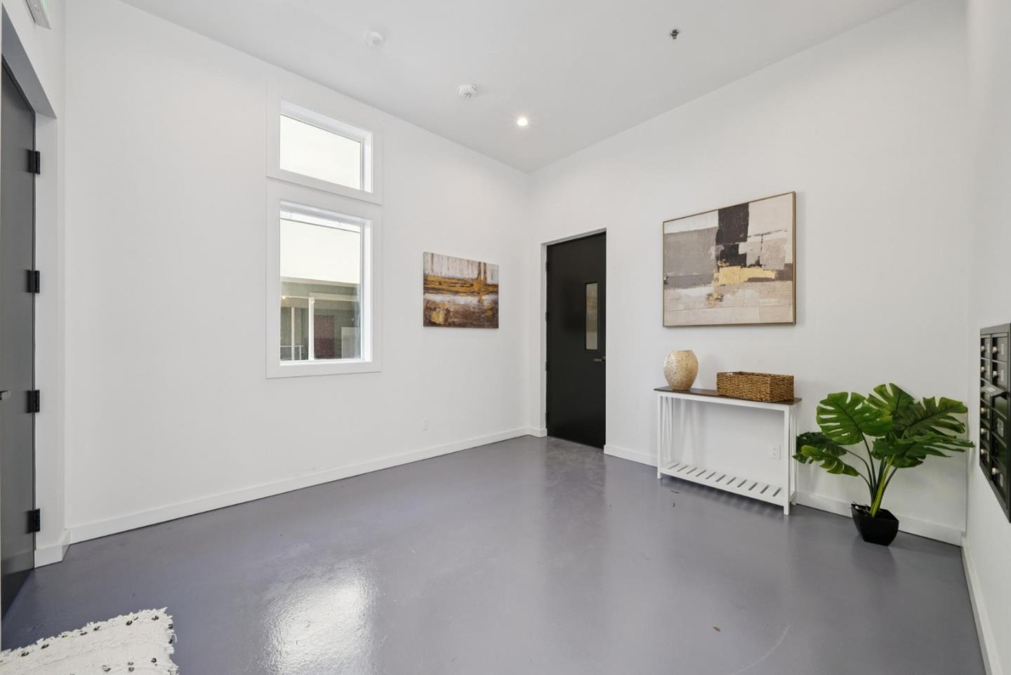Detail Gallery Image 53 of 55 For 1433 Floribunda Ave #2,  Burlingame,  CA 94010 - 2 Beds | 2/1 Baths