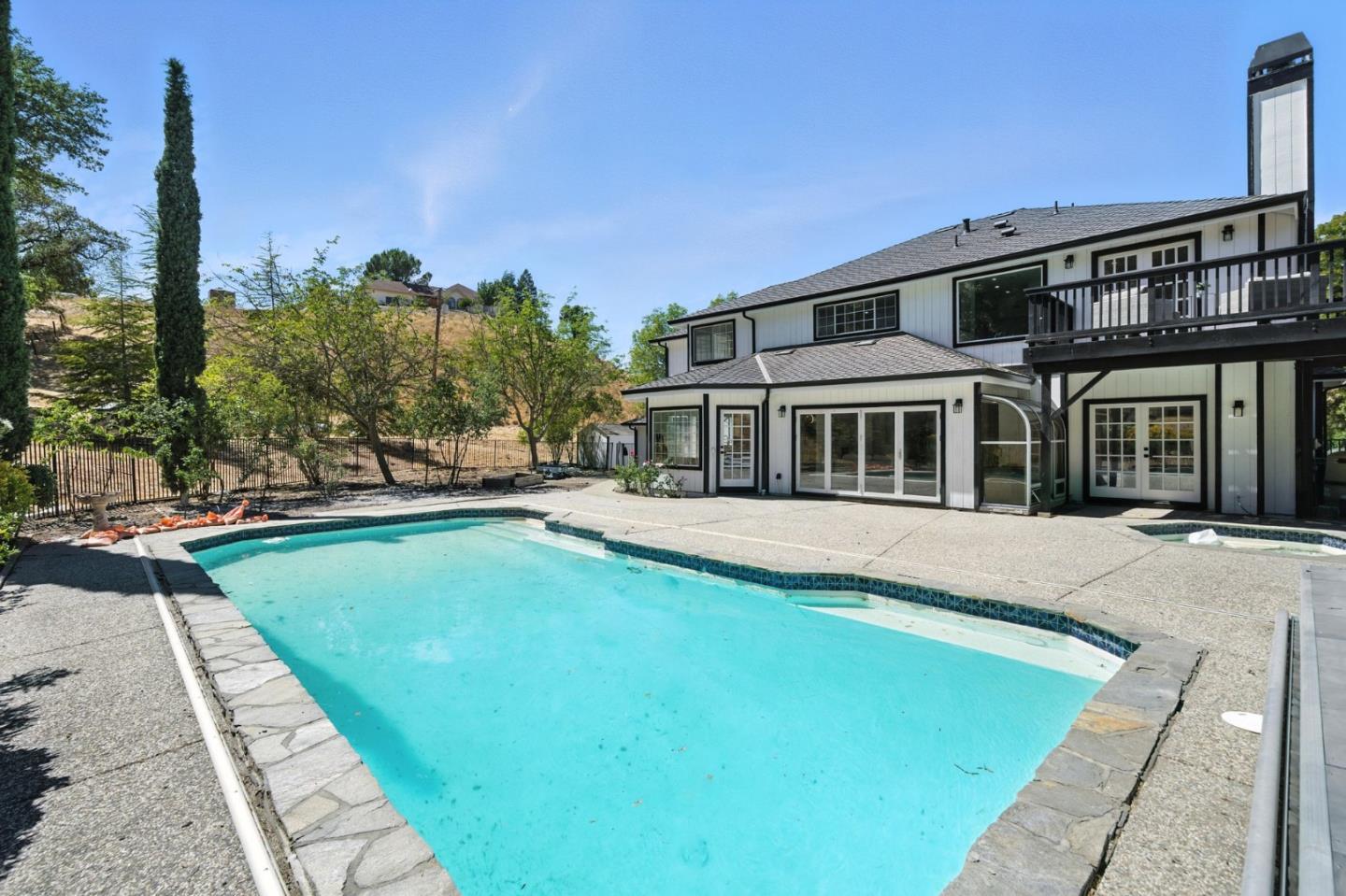 Detail Gallery Image 46 of 66 For 6650 Johnston Rd, Pleasanton,  CA 94588 - 6 Beds | 3/1 Baths