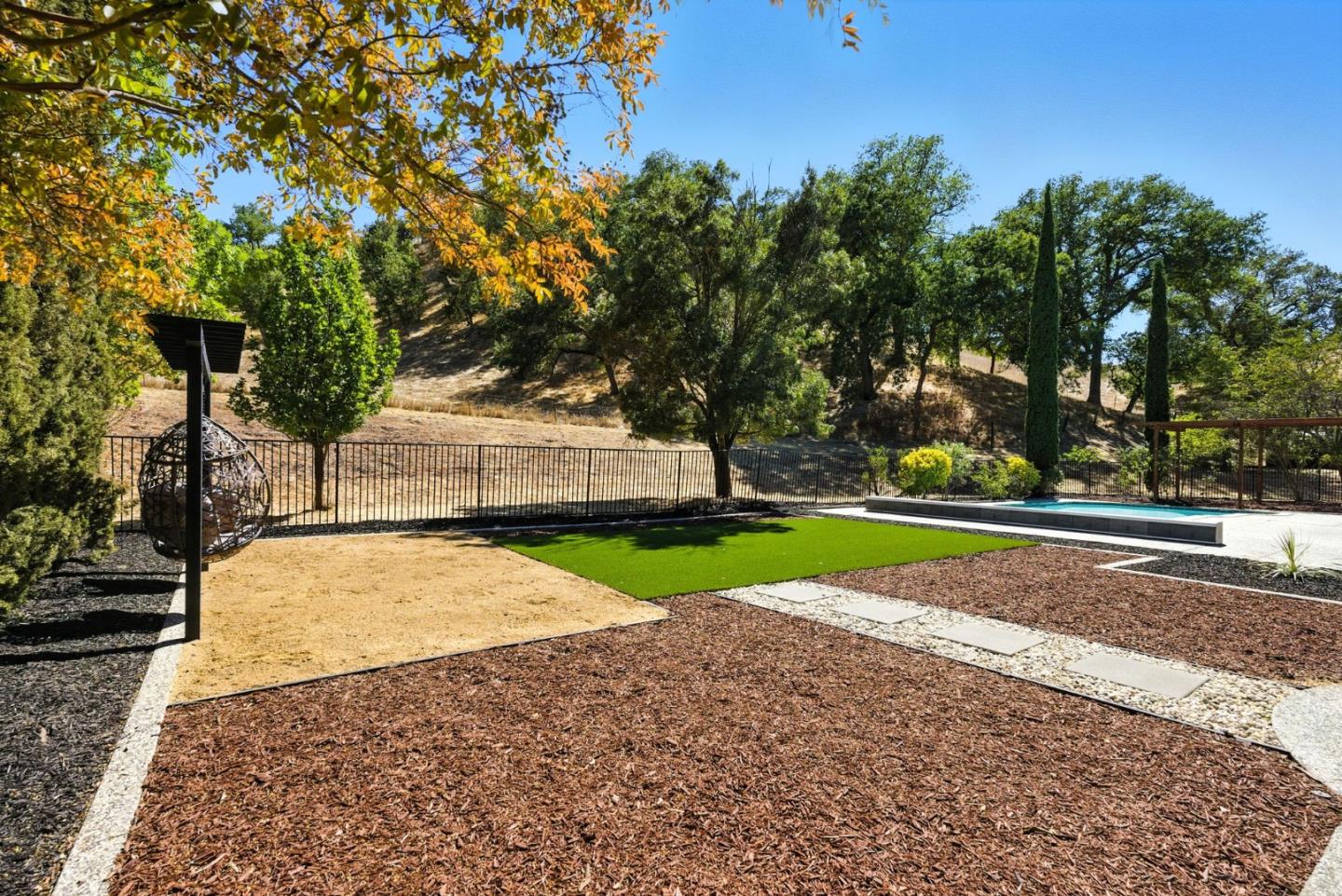 Detail Gallery Image 52 of 66 For 6650 Johnston Rd, Pleasanton,  CA 94588 - 6 Beds | 3/1 Baths